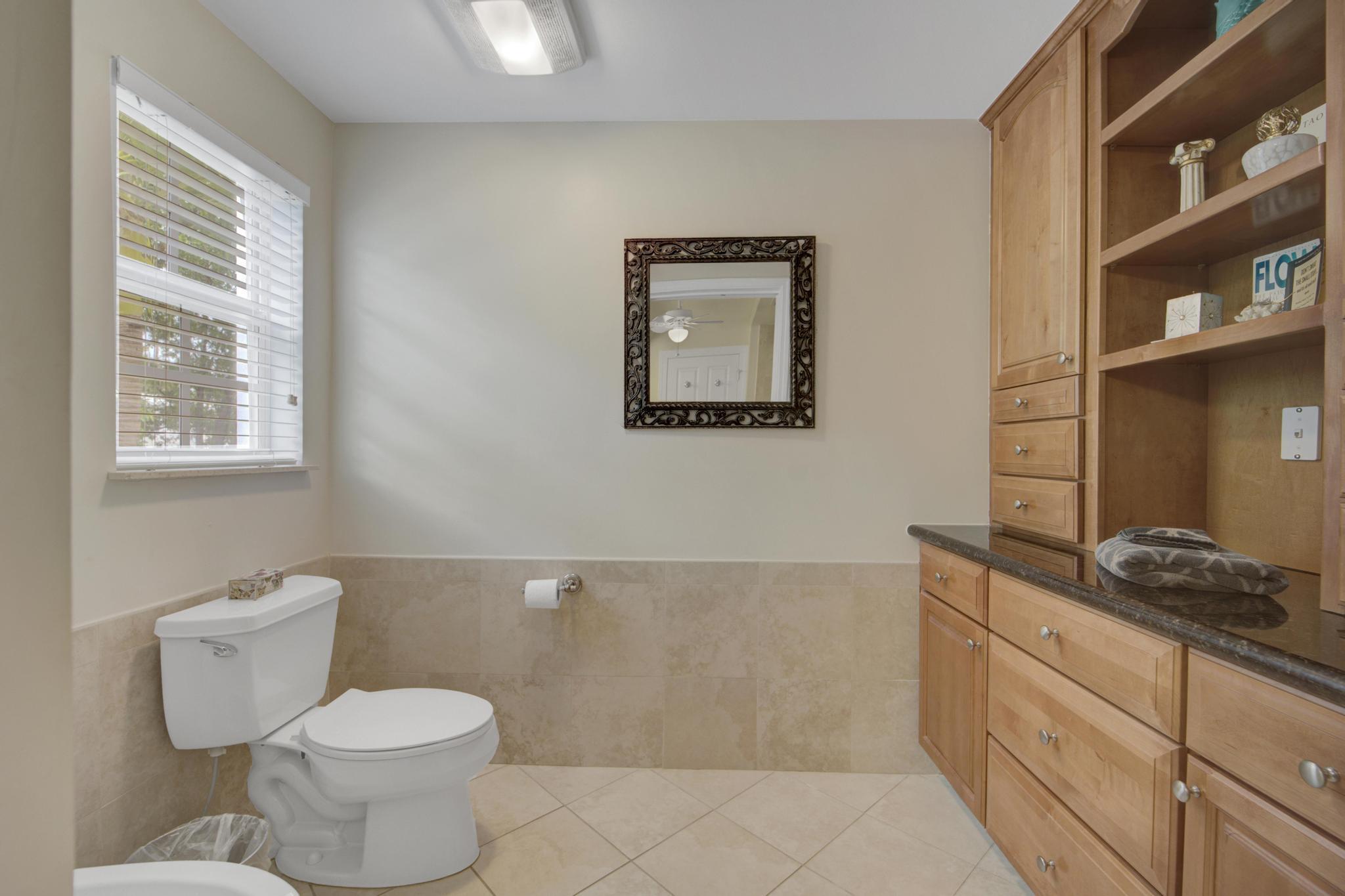 101 Gulfview Drive, 116d & 30' Boat Slip Property Photo 20