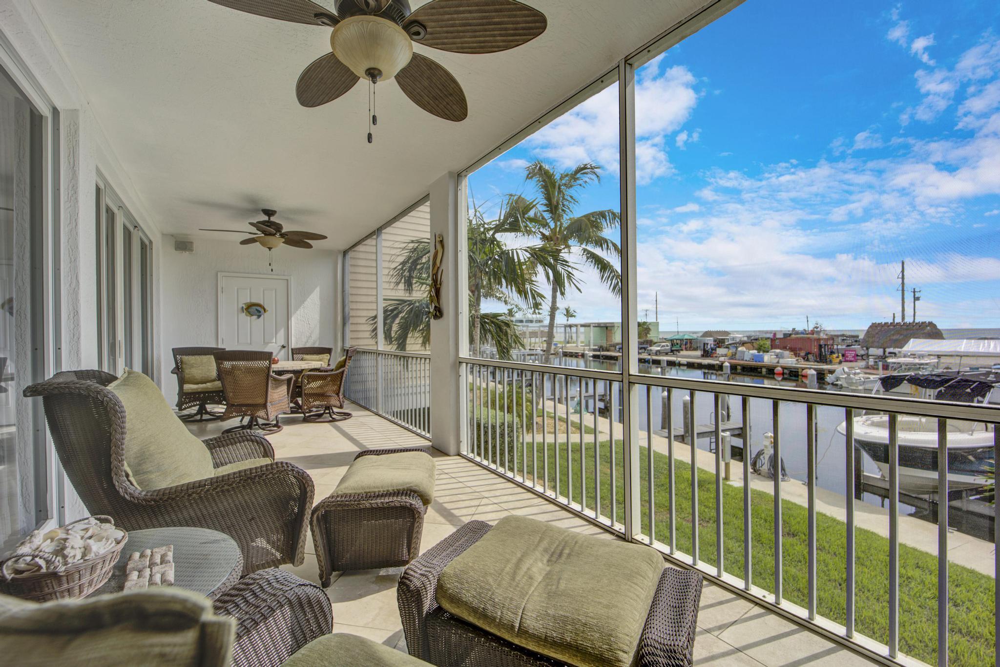 101 Gulfview Drive, 116d & 30' Boat Slip Property Photo 29