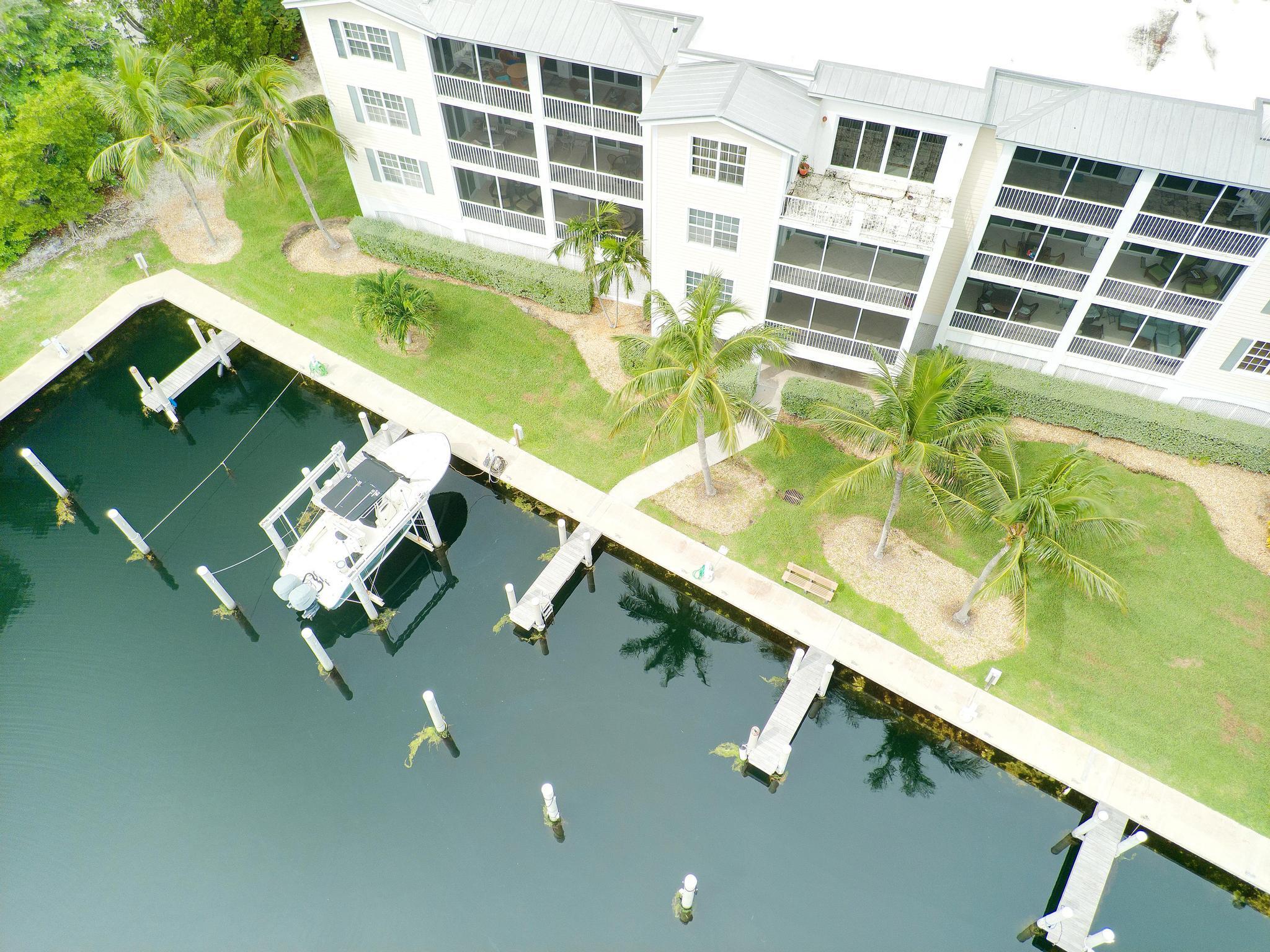 101 Gulfview Drive, 116d & 30' Boat Slip Property Photo 40