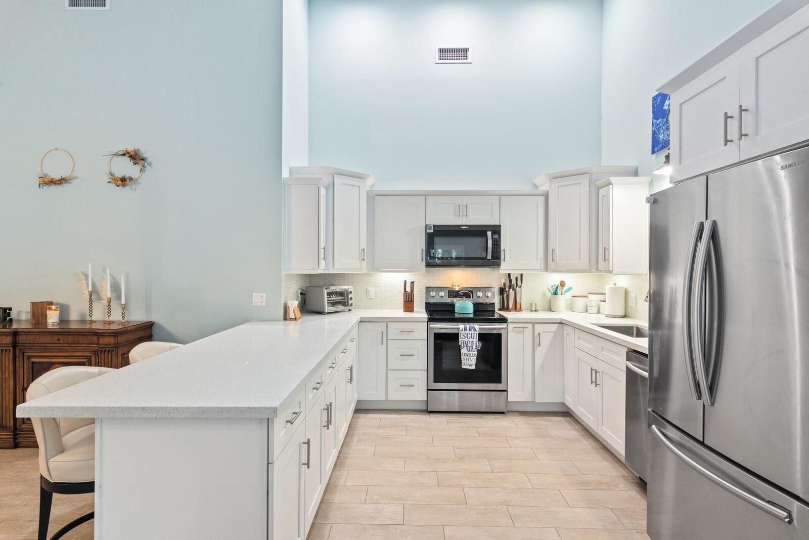 477 Barracuda Boulevard Property Photo 5
