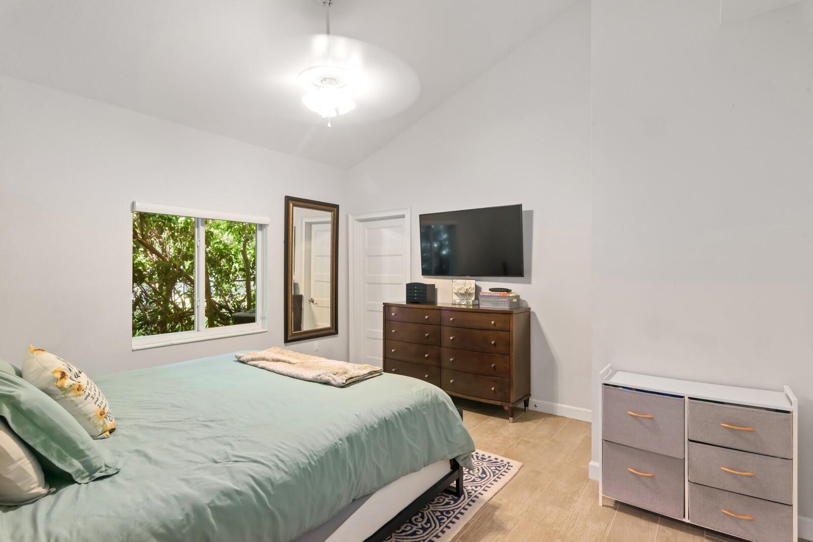 477 Barracuda Boulevard Property Photo 12