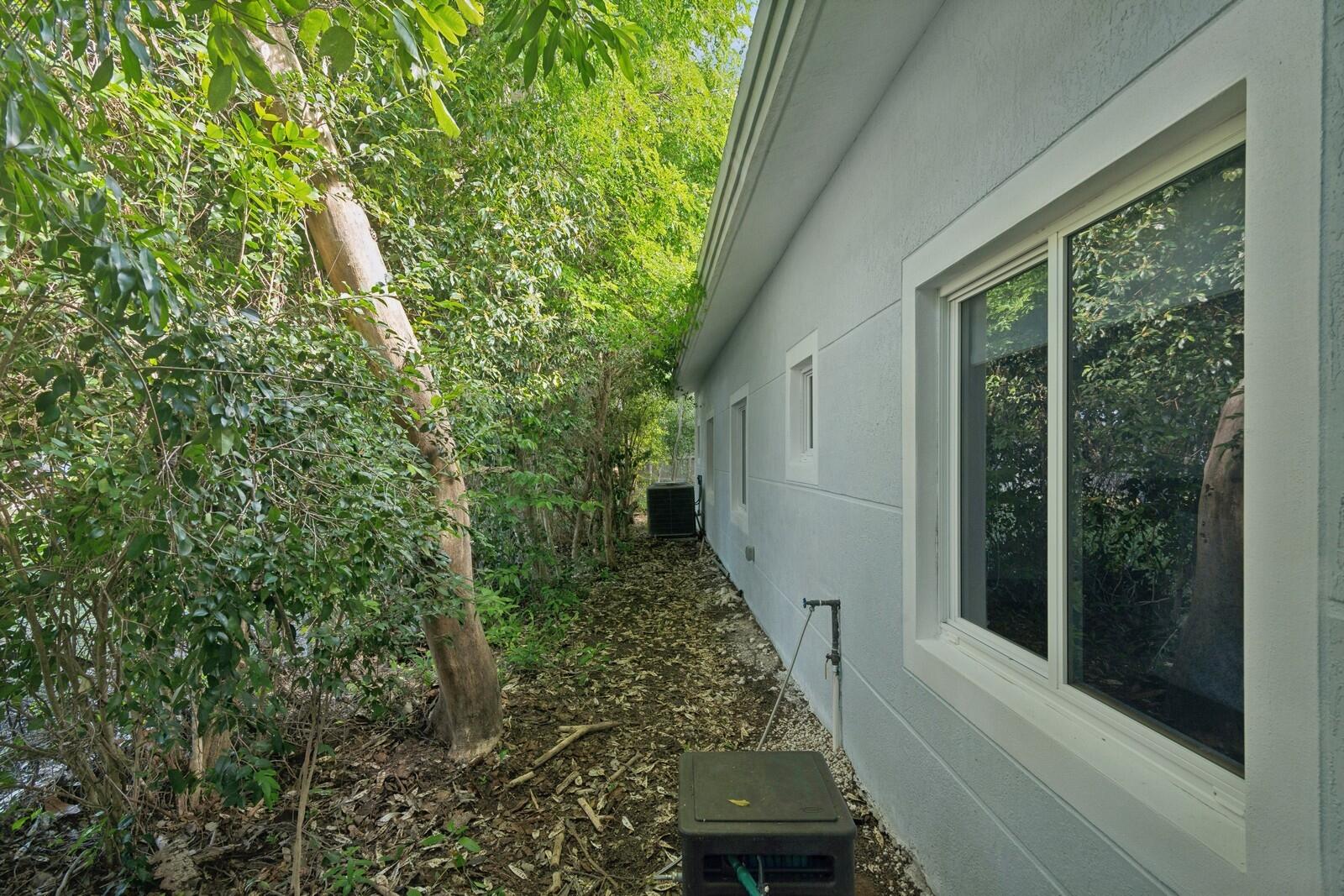 477 Barracuda Boulevard Property Photo 24