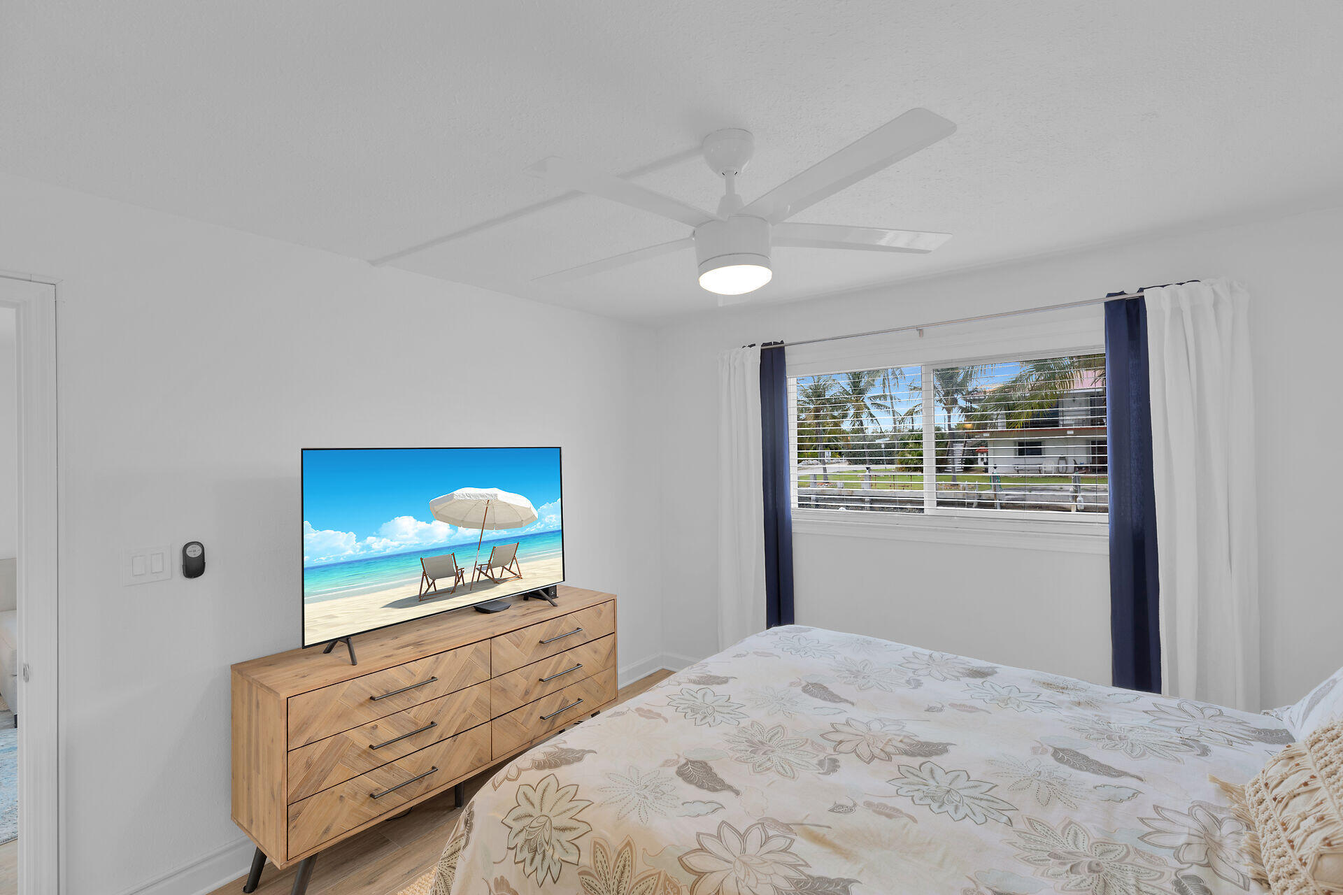389 N Anglers Drive, 101 Property Photo 13