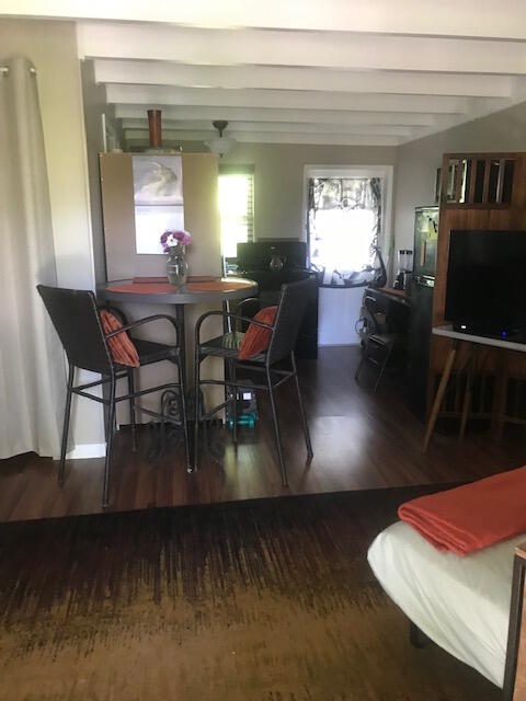 1703 Johnson Street B Property Photo 8
