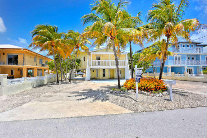 184 Bahama Avenue Property Photo 6