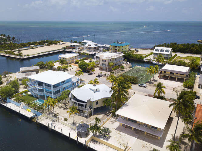 184 Bahama Avenue Property Photo 7