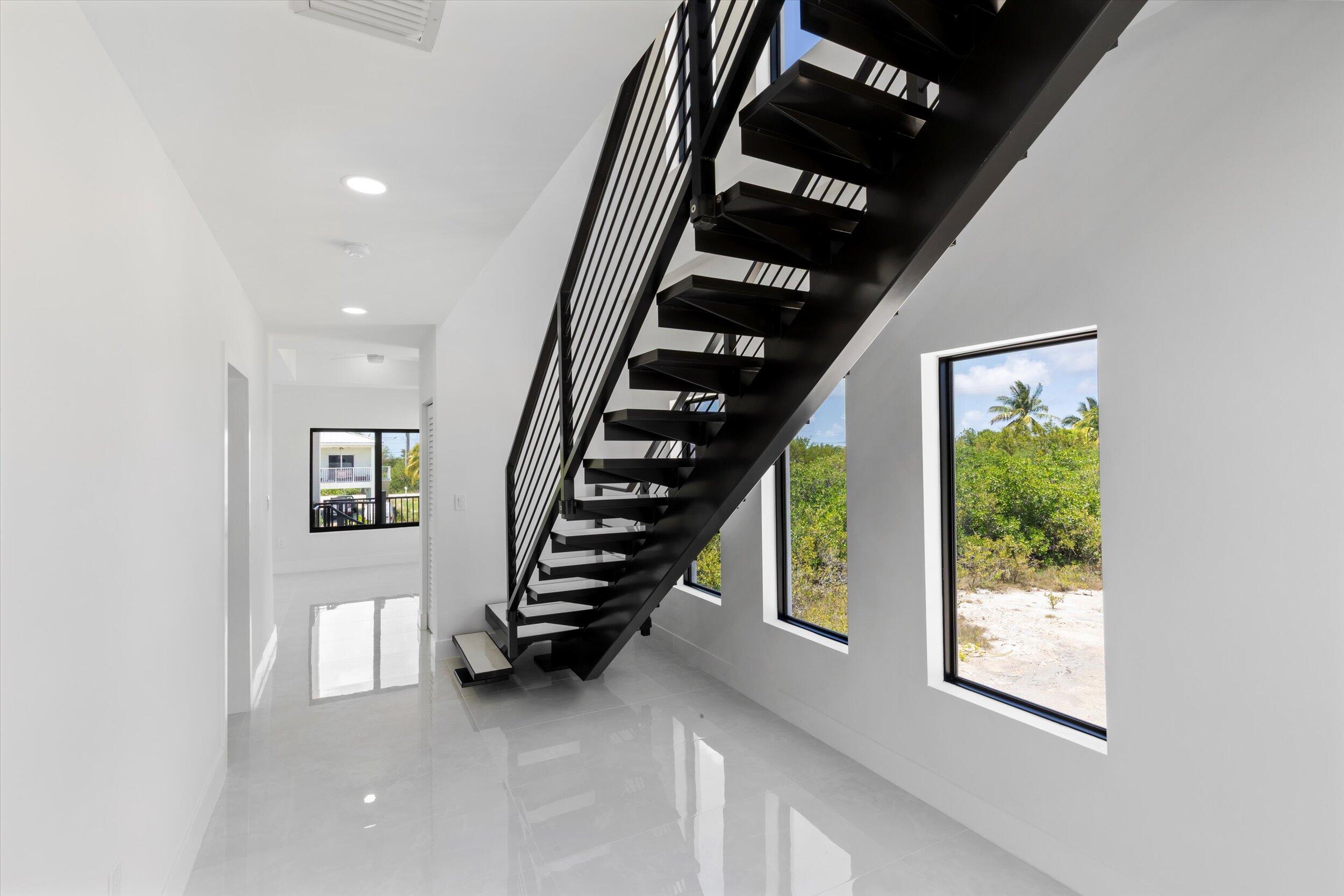 27433 Antigua Lane Property Photo 10