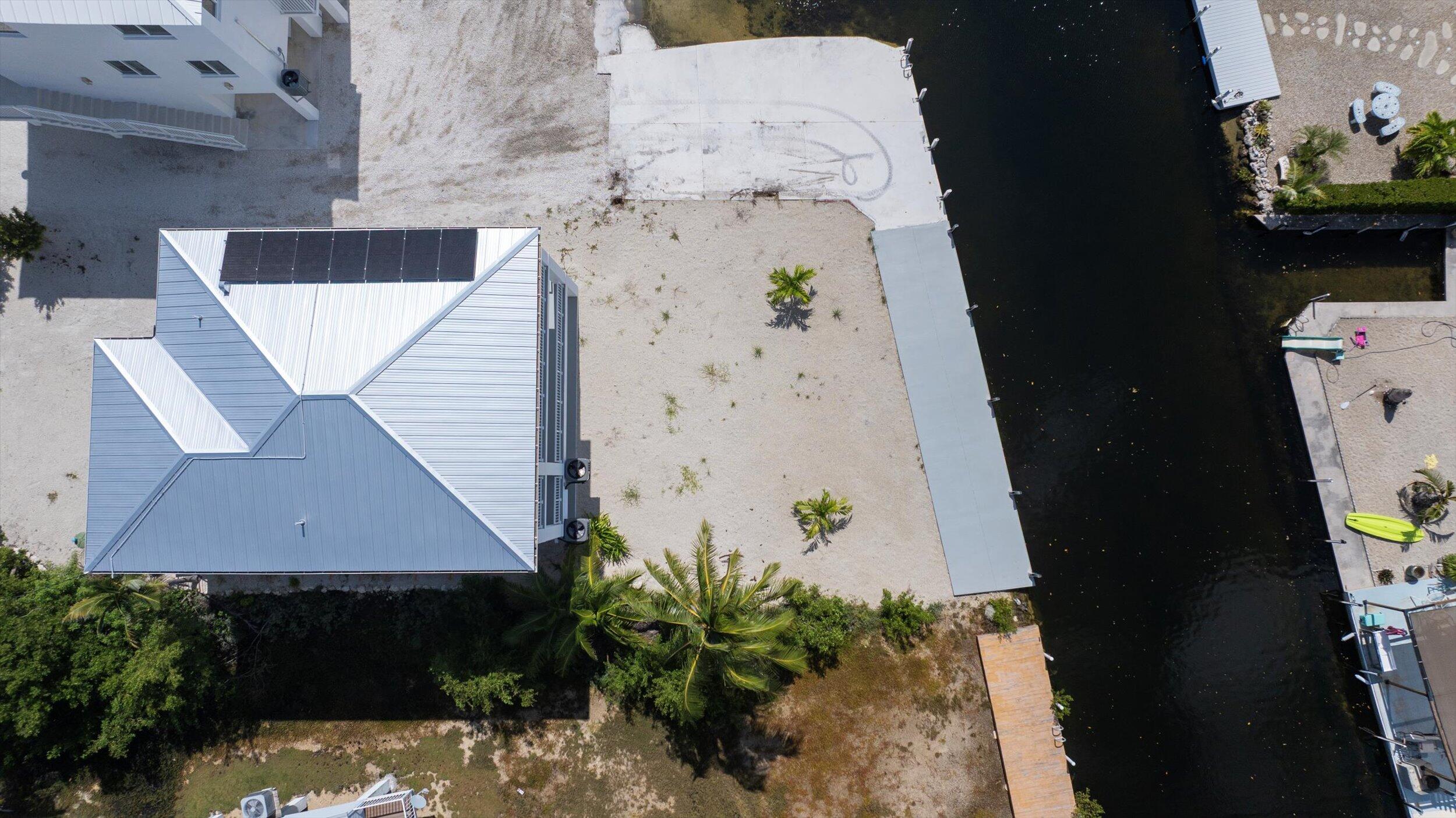 620 Barry Avenue Property Photo 48