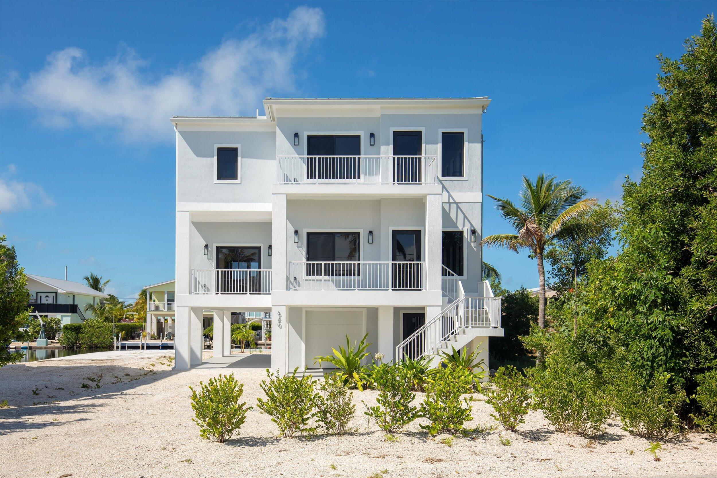 620 Barry Avenue Property Photo 58