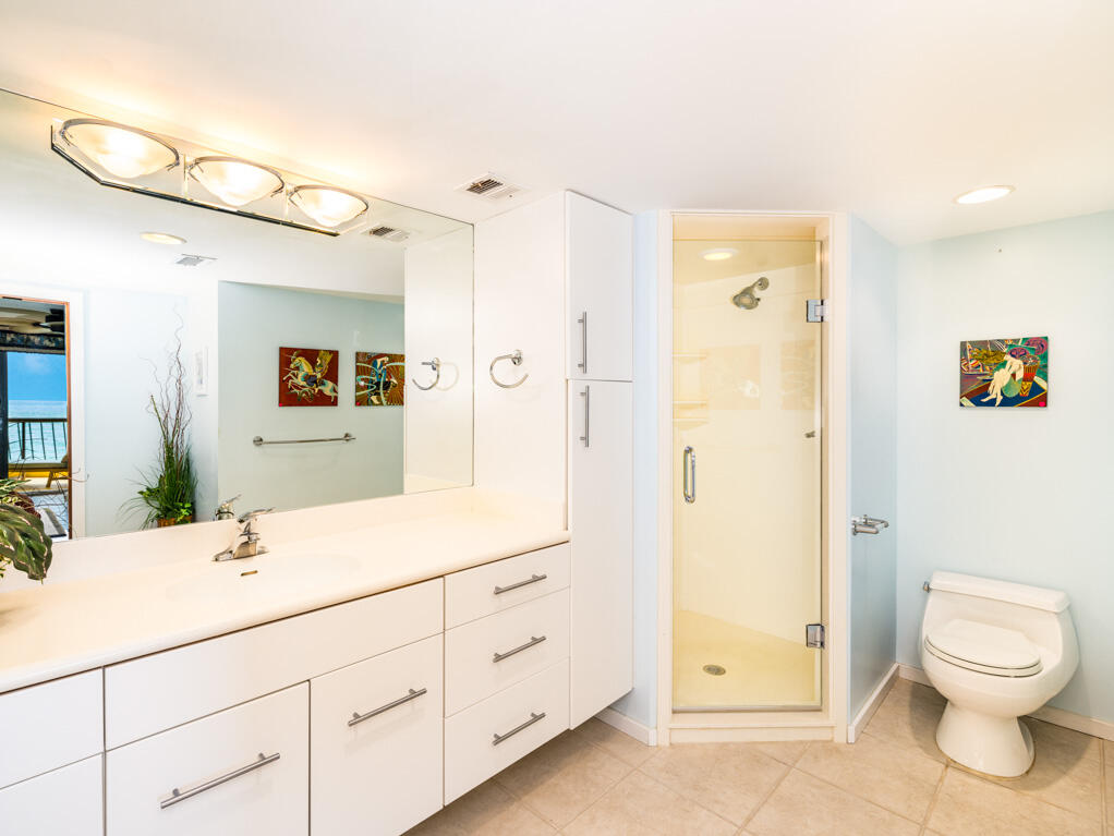 101 E Ocean Drive, C304 Property Photo 16