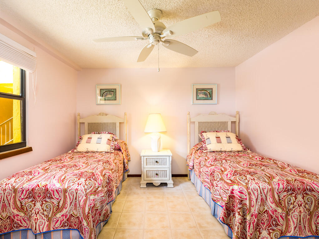 101 E Ocean Drive, C304 Property Photo 18
