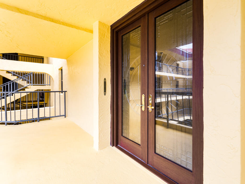 101 E Ocean Drive, C304 Property Photo 22