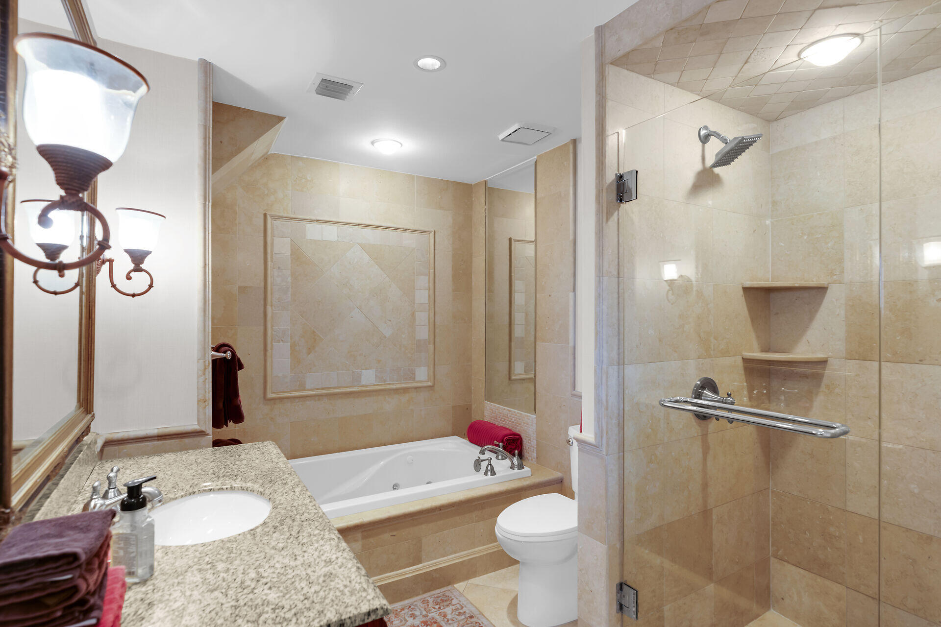 72 W Plaza Granada Property Photo 29