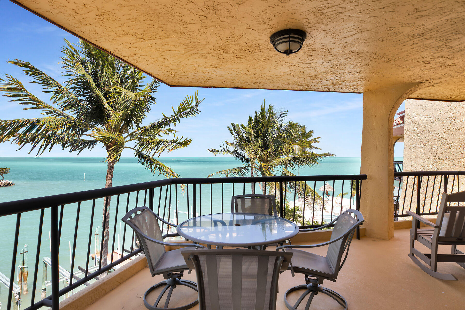 101 E Ocean Drive, C402 Property Photo 1