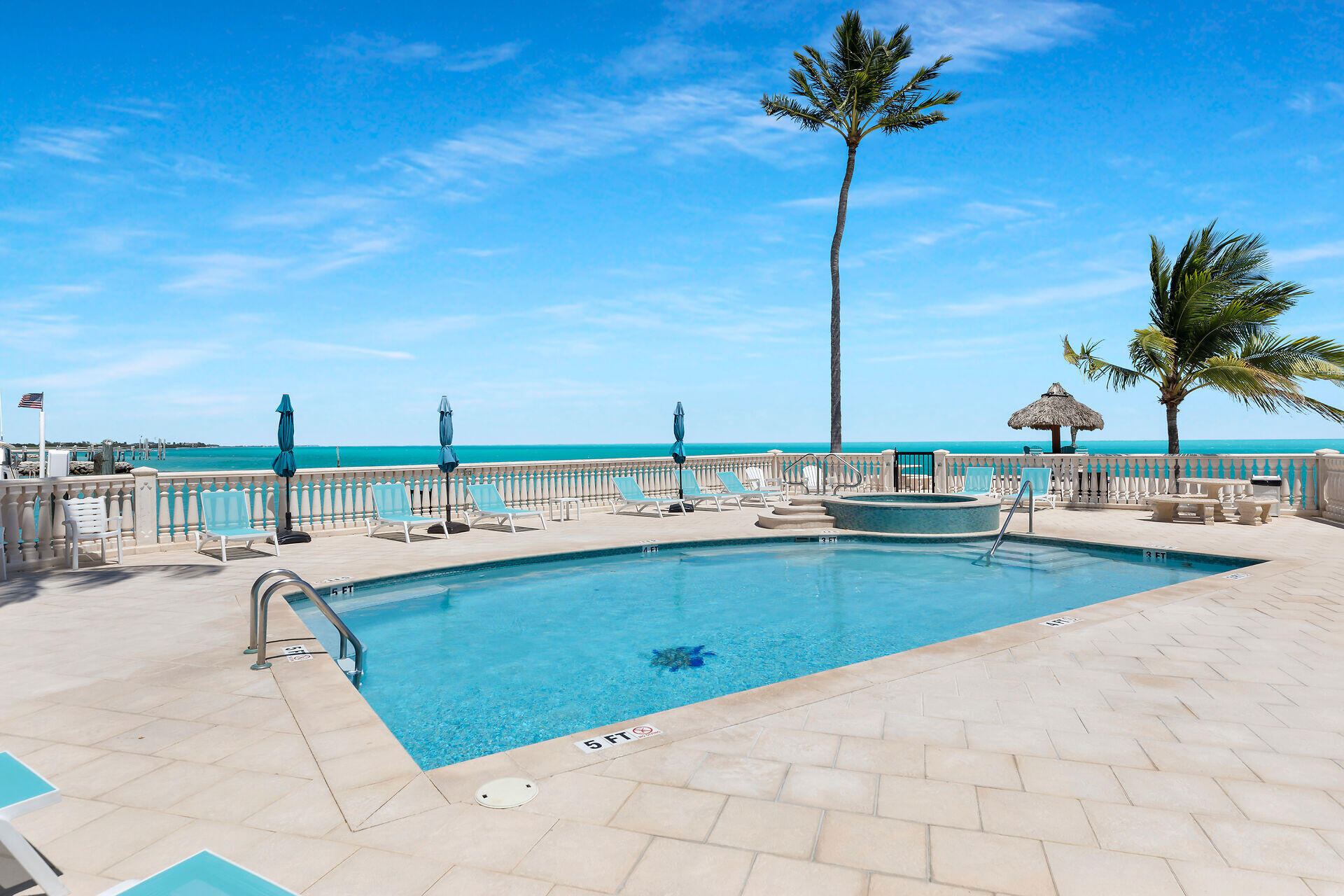 101 E Ocean Drive, C402 Property Photo 58