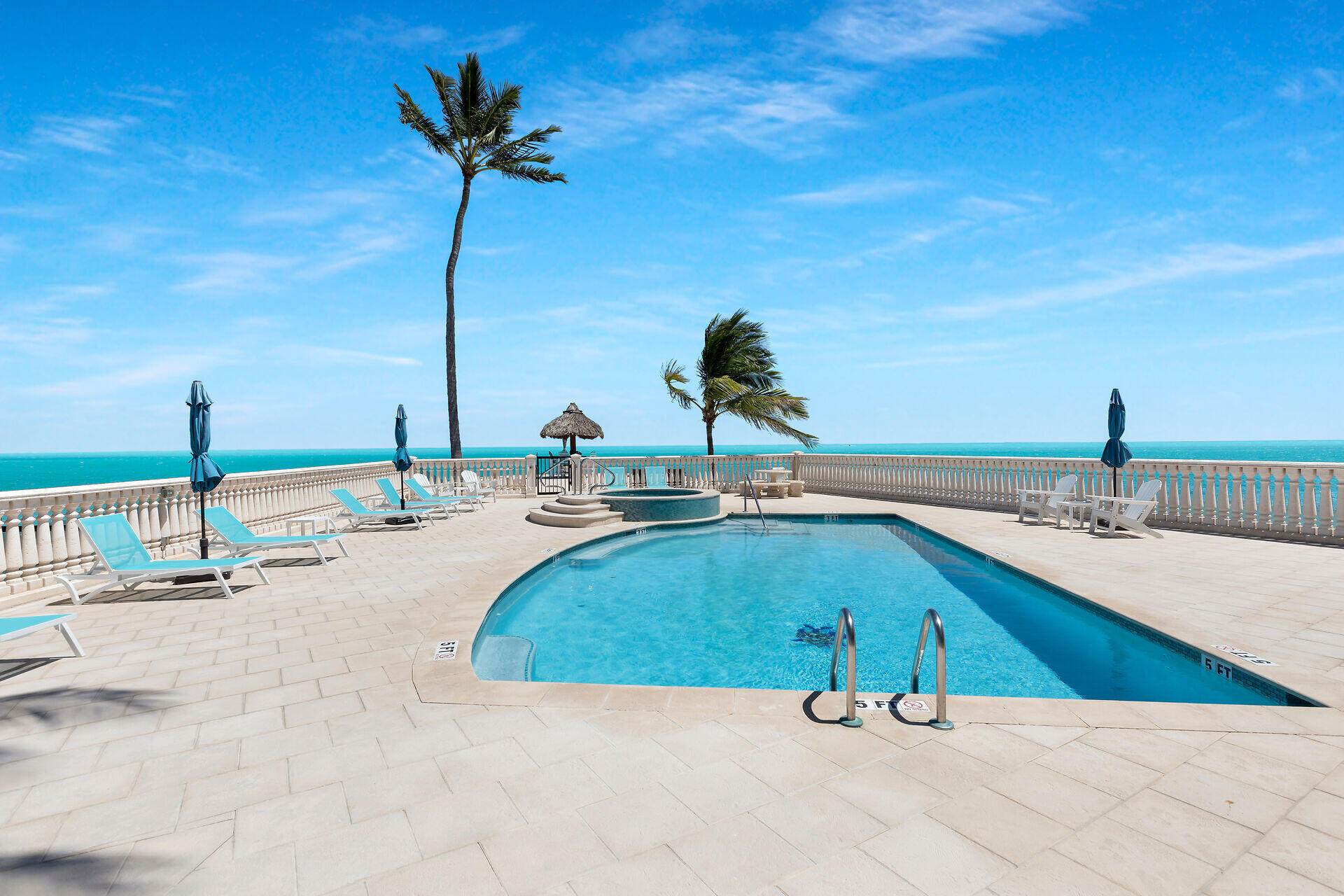101 E Ocean Drive, C402 Property Photo 59