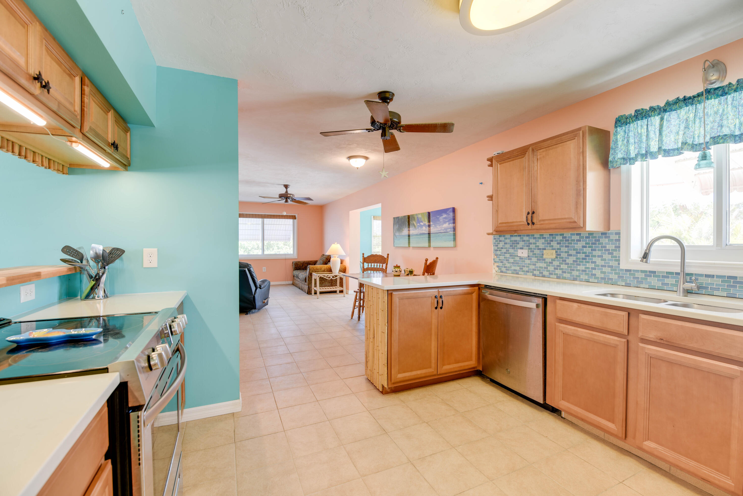 30427 Hawk Lane Property Photo 9