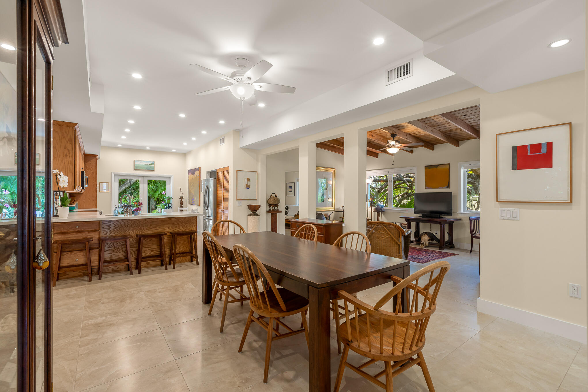 1414 Leon Street Property Photo 2