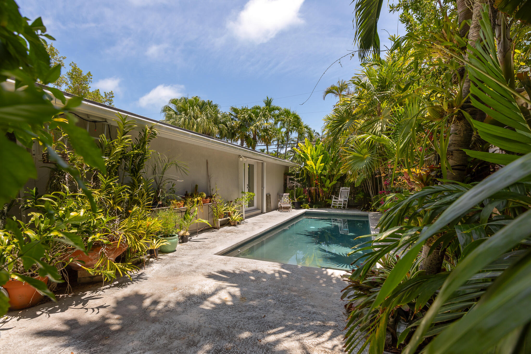 1414 Leon Street Property Photo 4