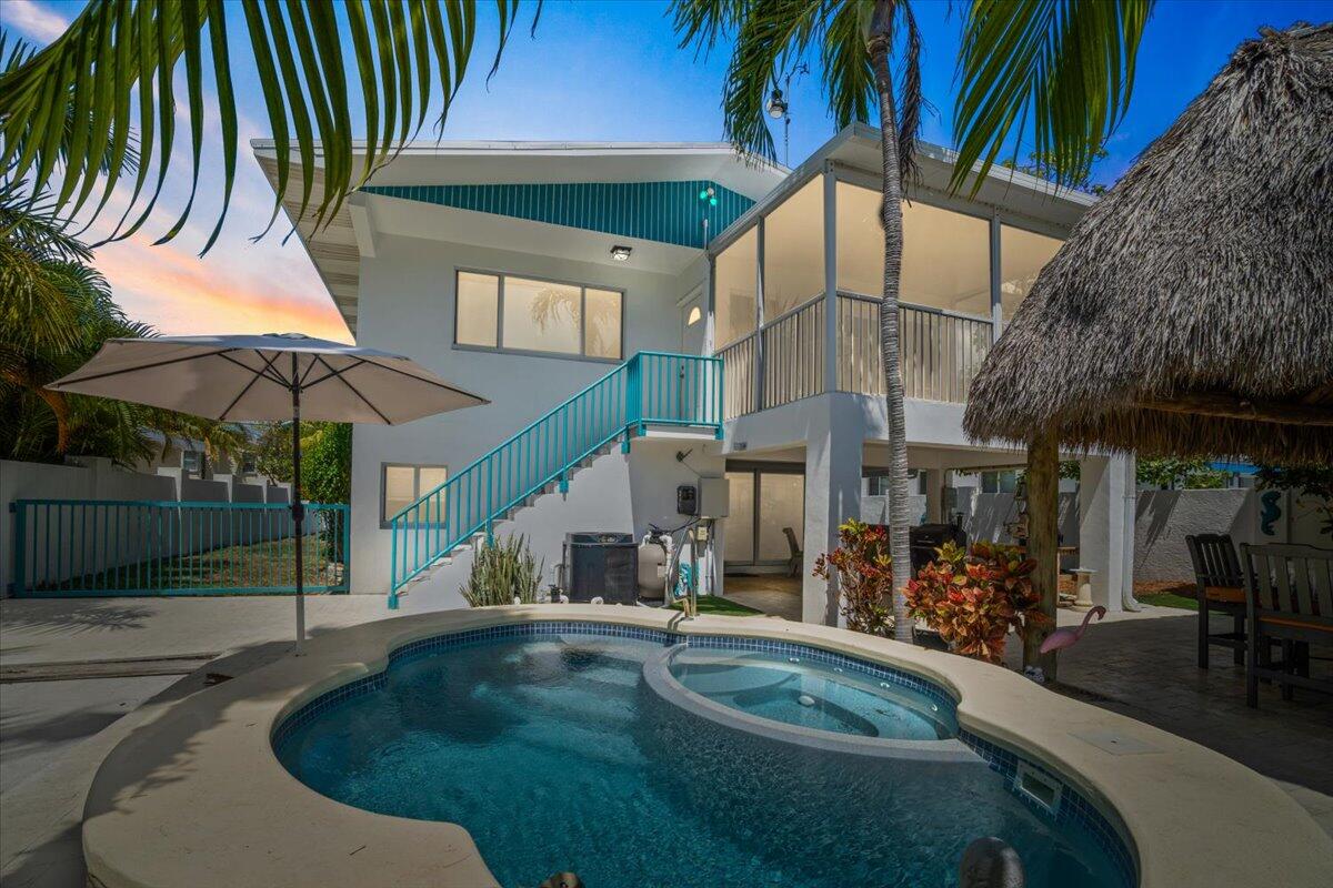 1600 Yellowtail Avenue Property Photo 2