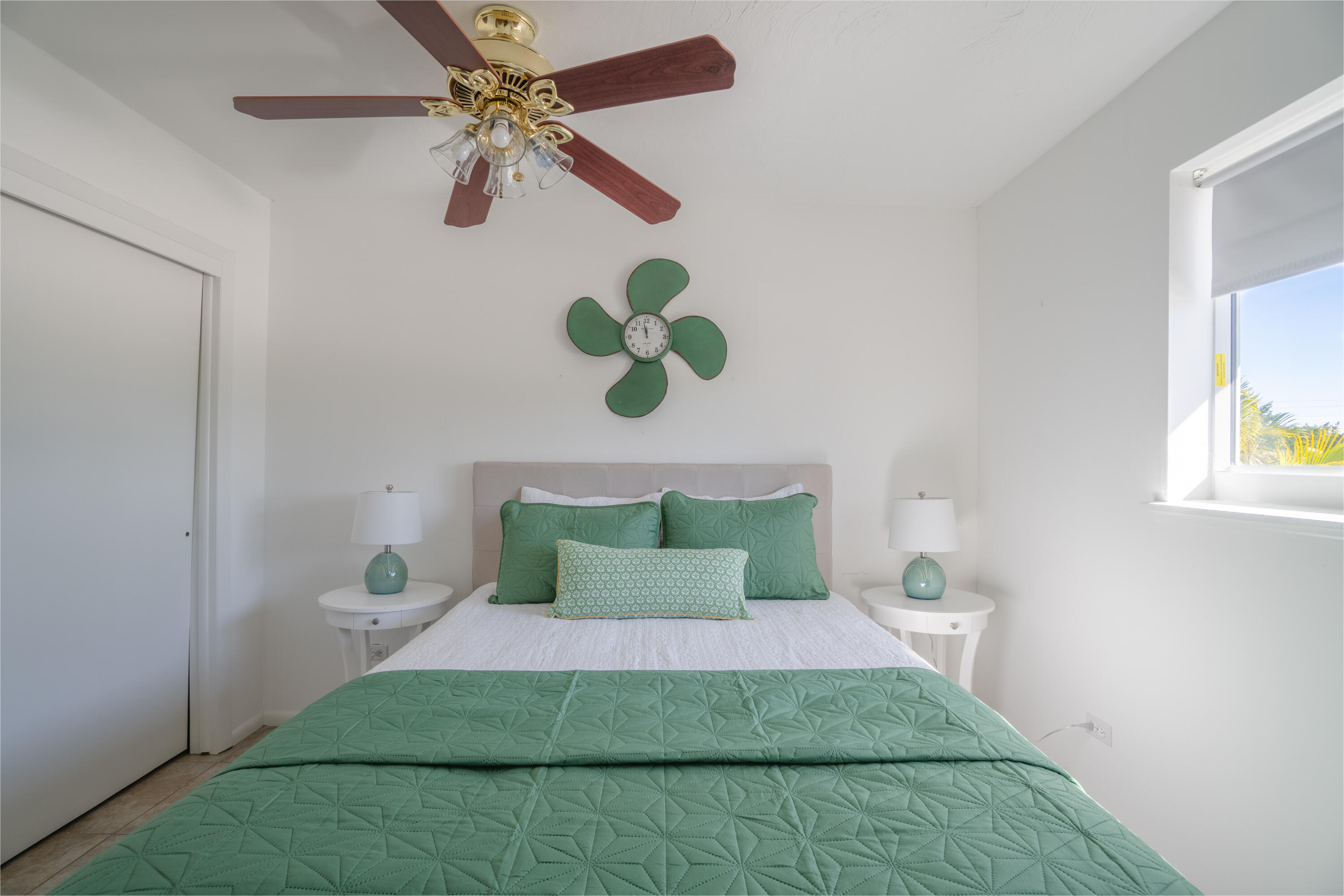 1600 Yellowtail Avenue Property Photo 32
