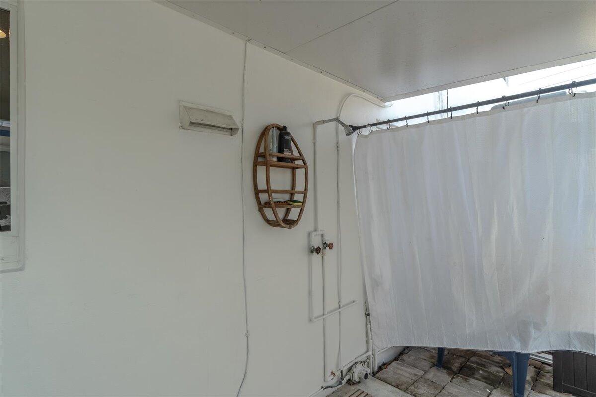1600 Yellowtail Avenue Property Photo 68
