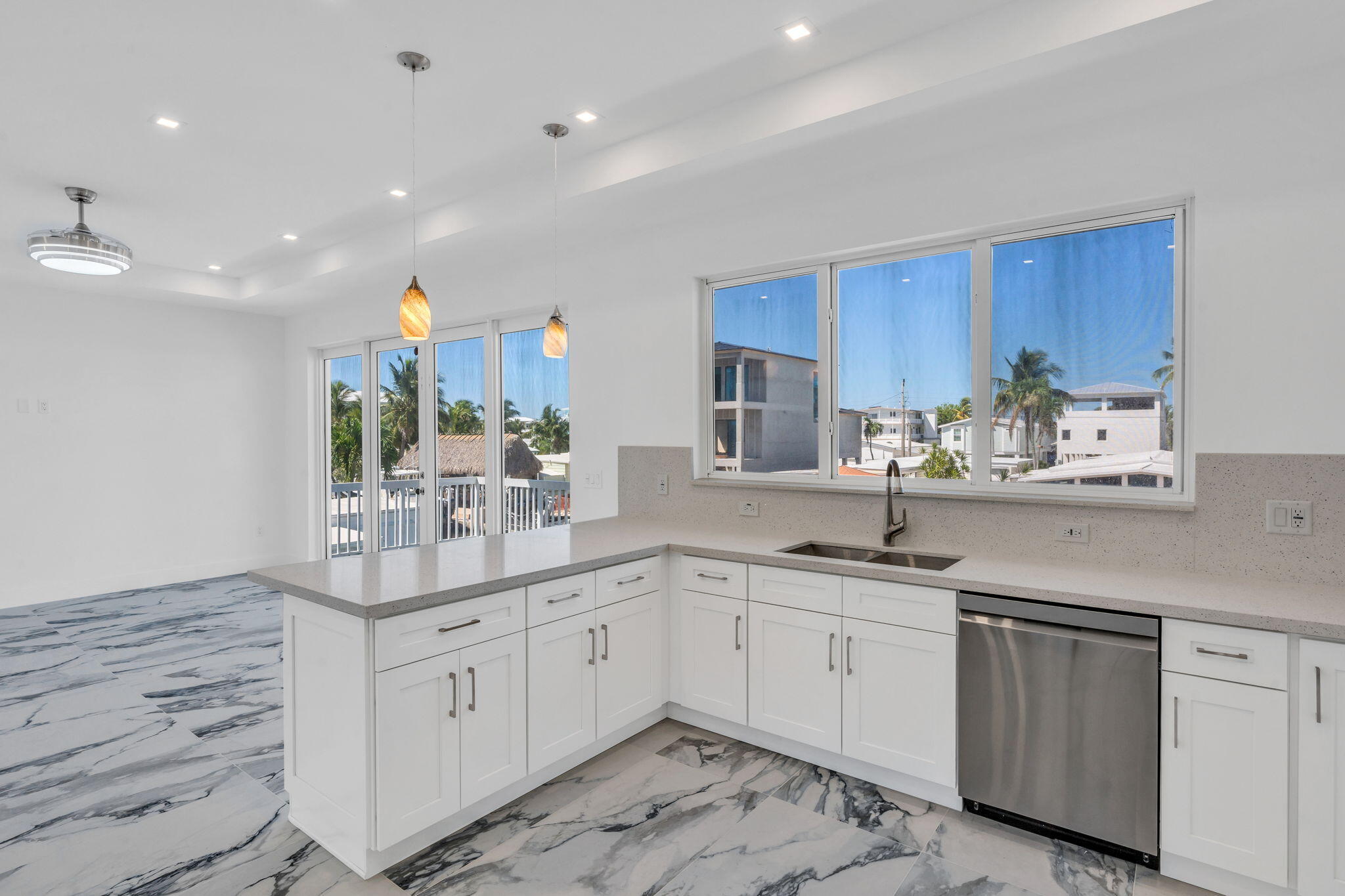 84 Coral Way Property Photo 8