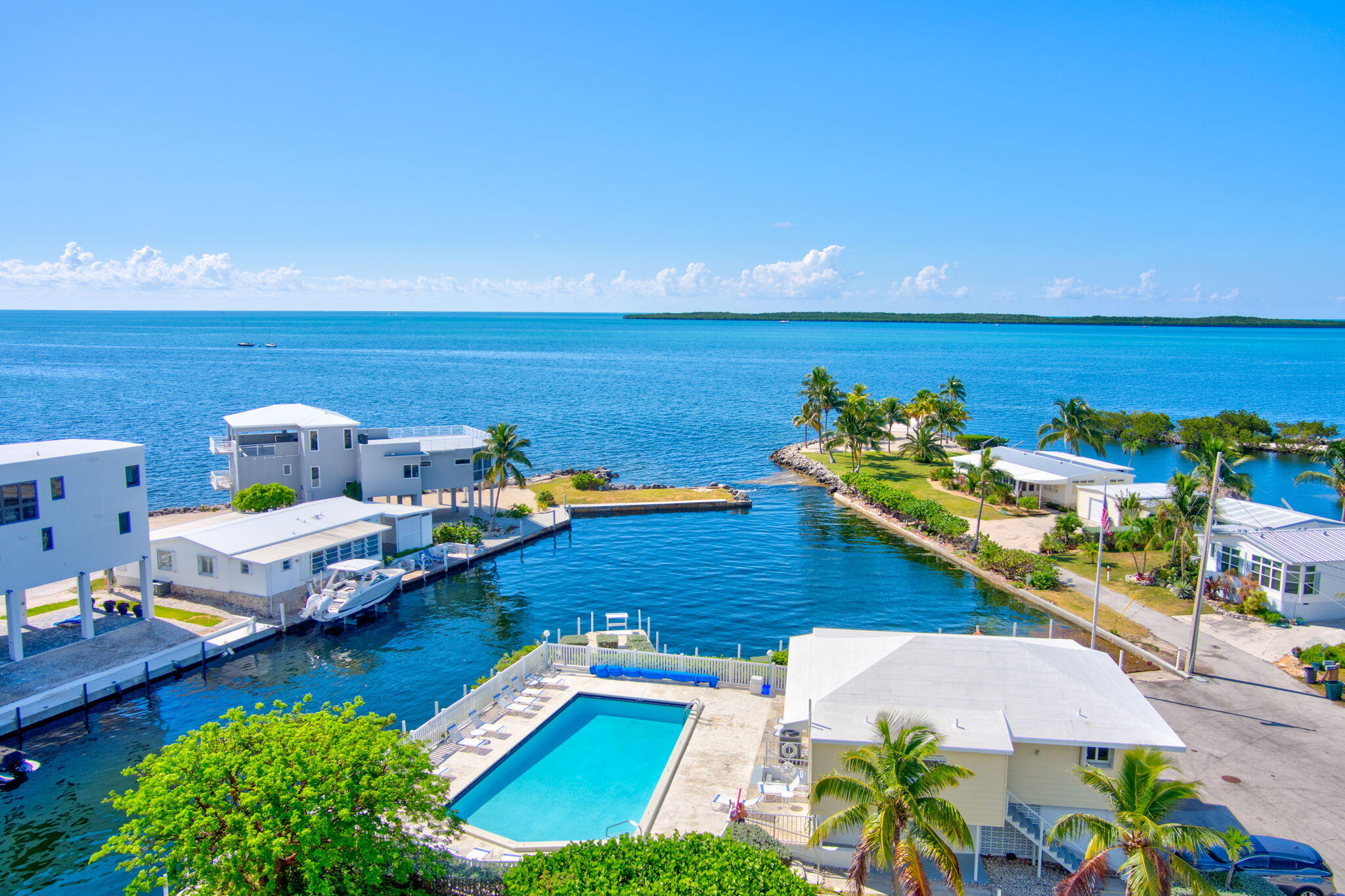 84 Coral Way Property Photo 38