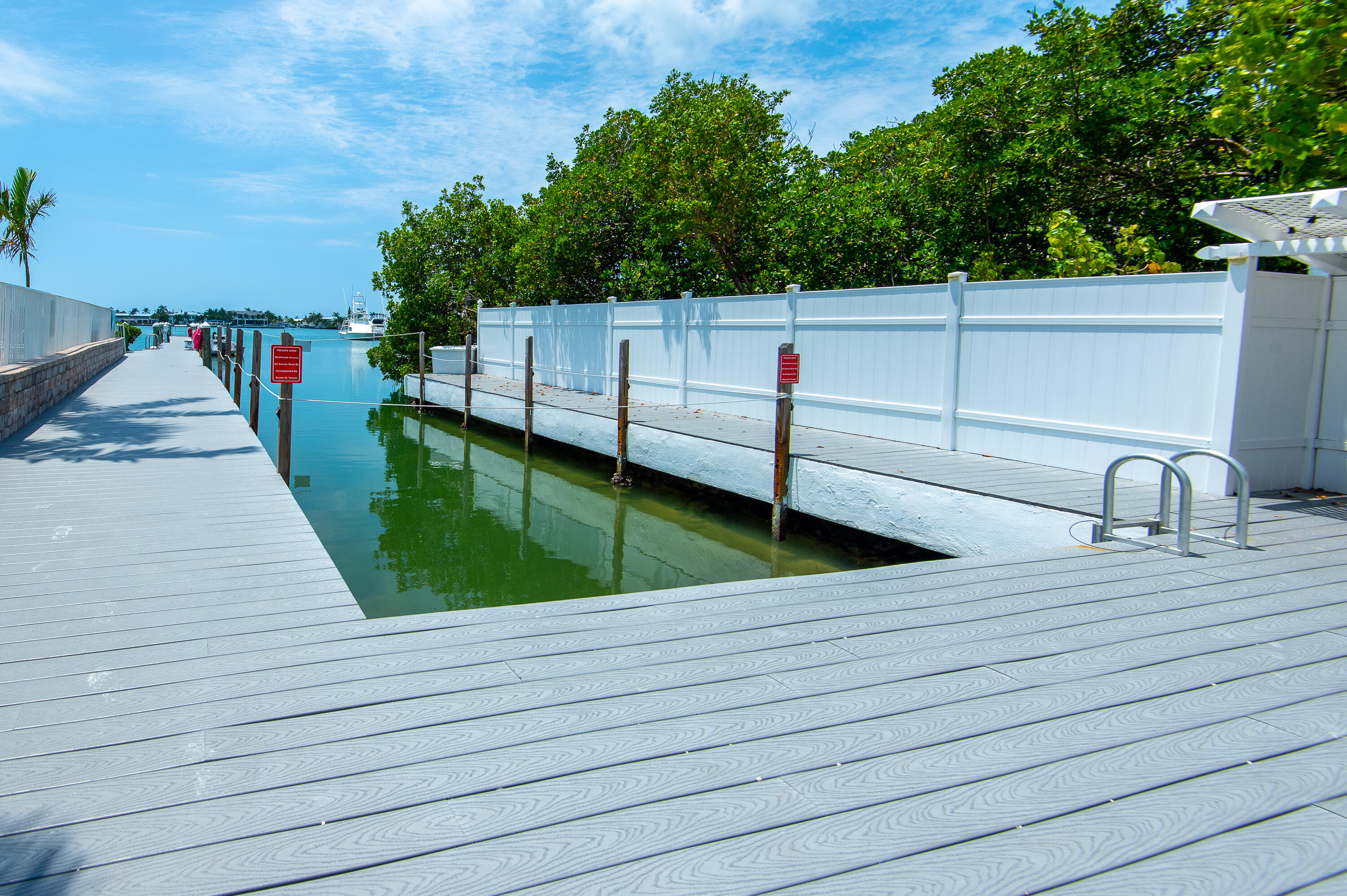 12555 Overseas Highway, E Property Photo 18
