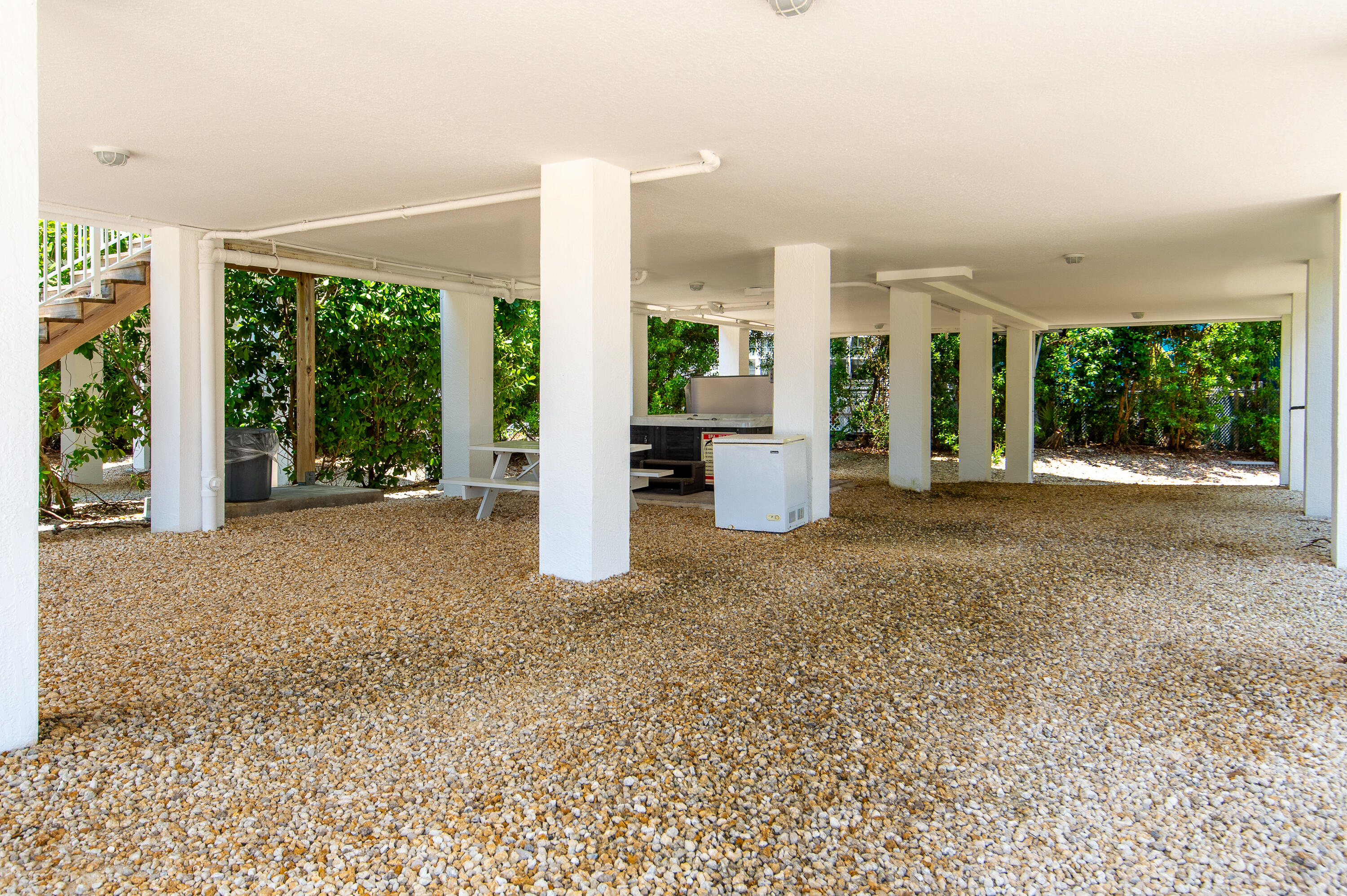 12555 Overseas Highway, E Property Photo 31