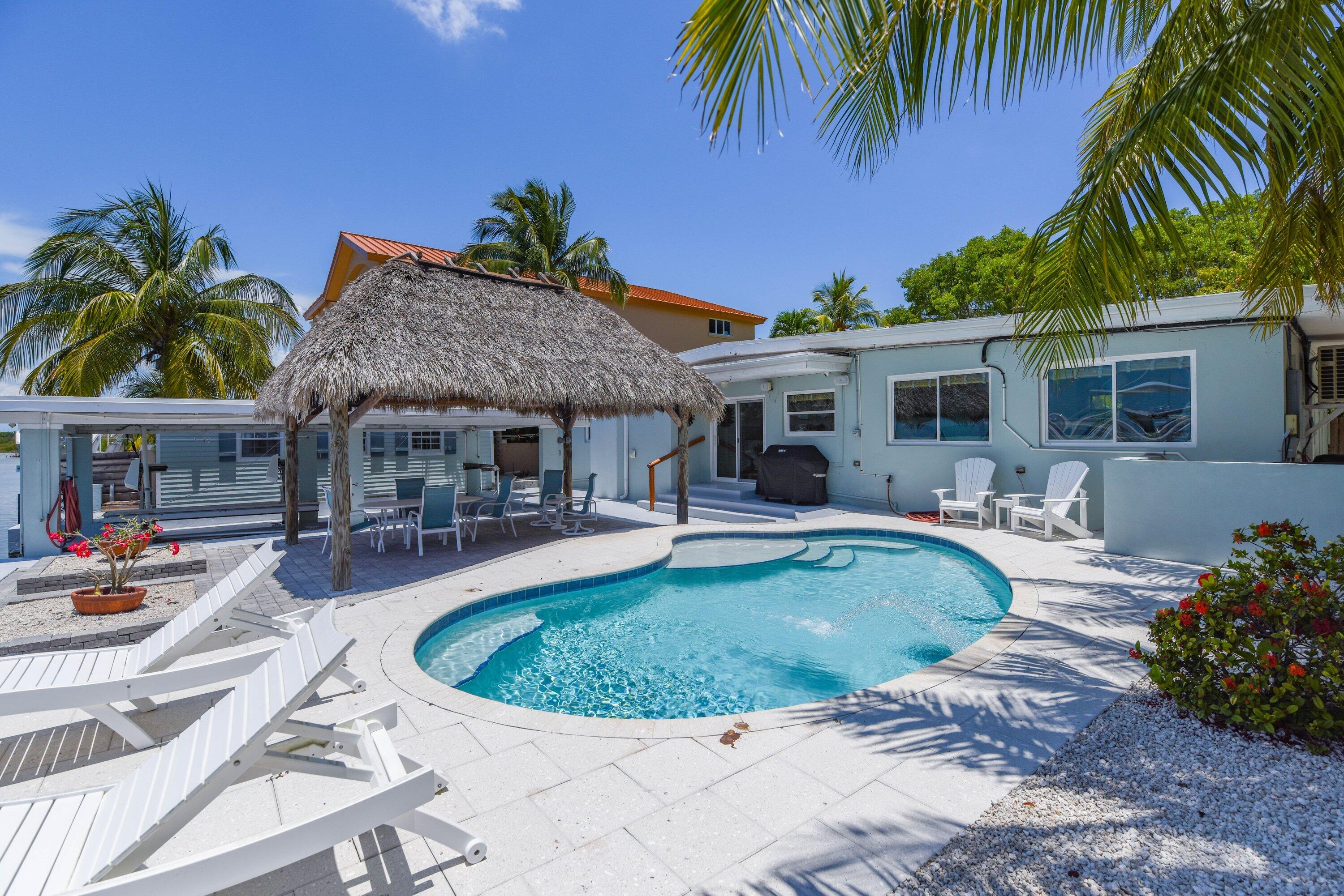 1136 W Shore Drive Property Photo 15