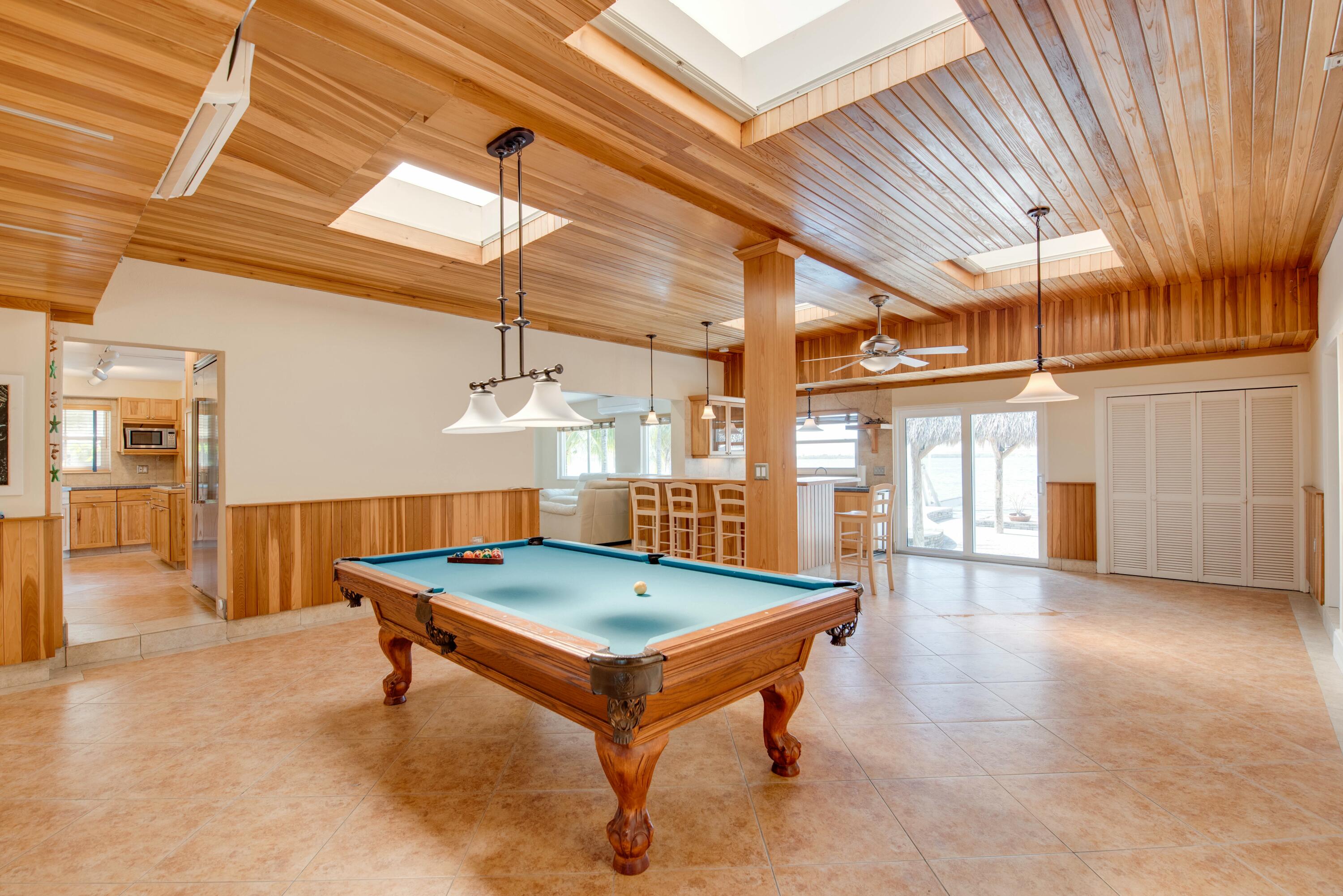 1136 W Shore Drive Property Photo 32