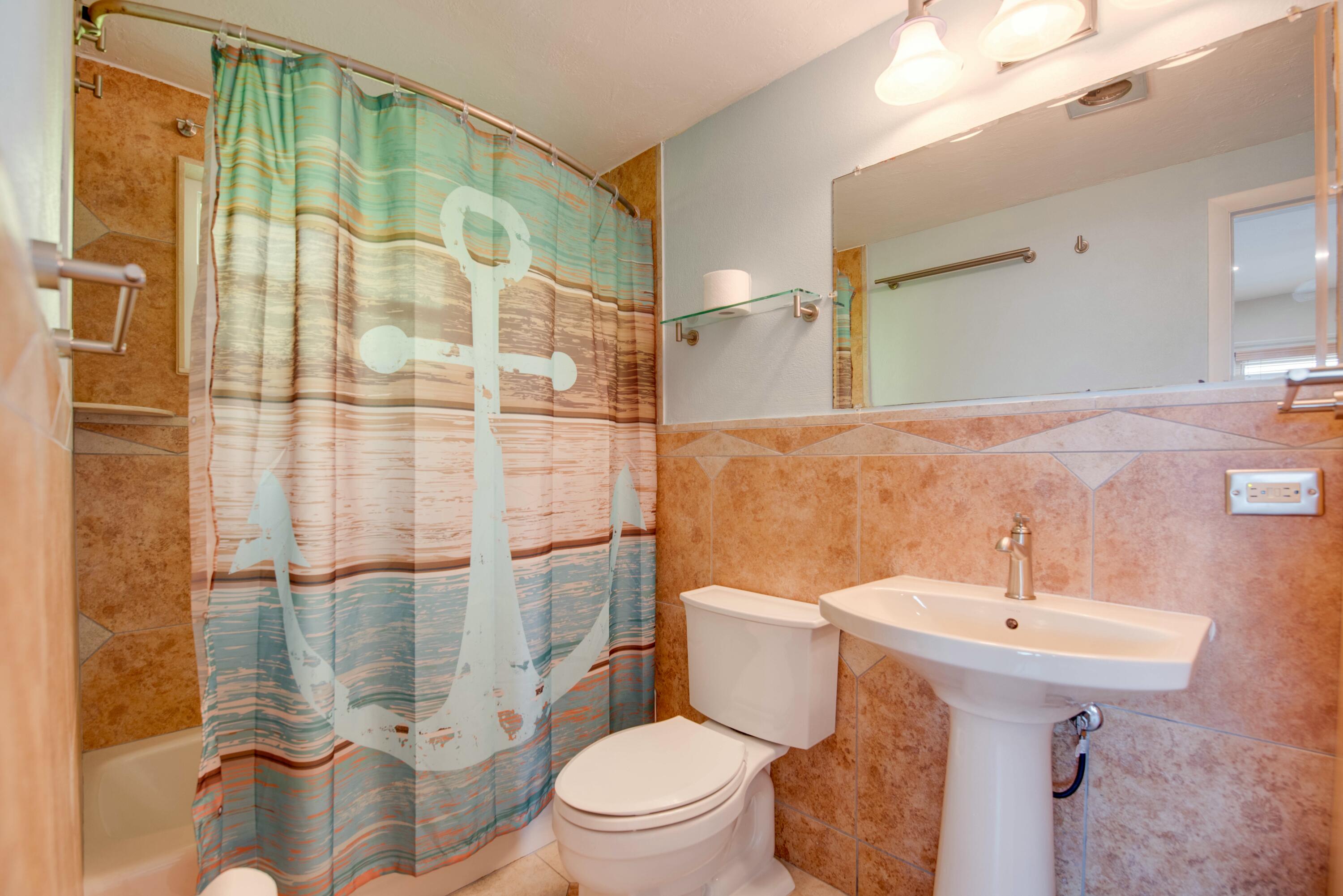 1136 W Shore Drive Property Photo 44