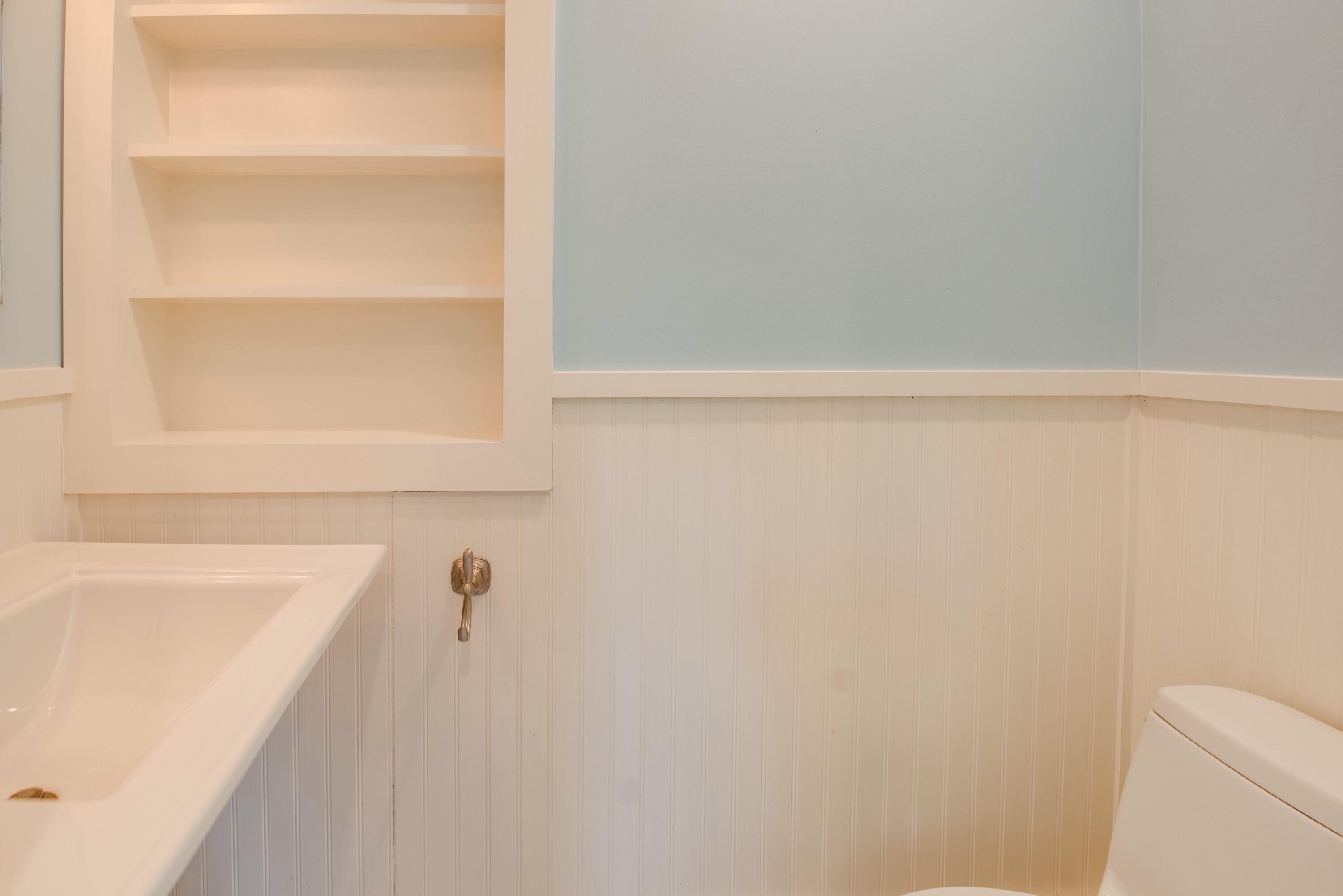 1136 W Shore Drive Property Photo 46