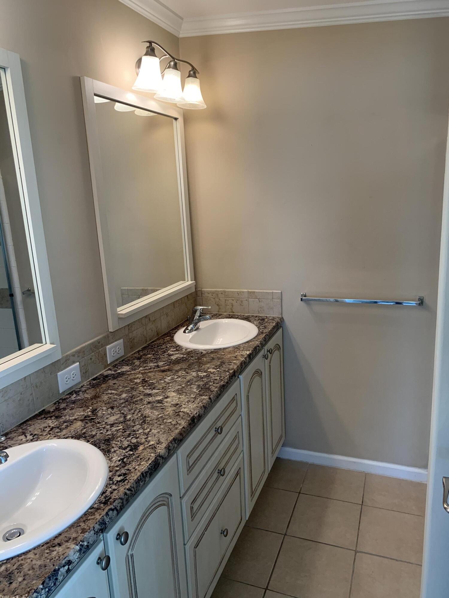 28528 Channel View Drive Property Photo 5
