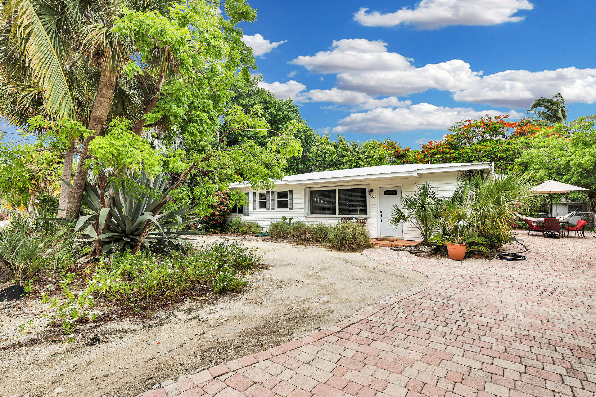 7563 Gulfstream Boulevard Property Photo 11