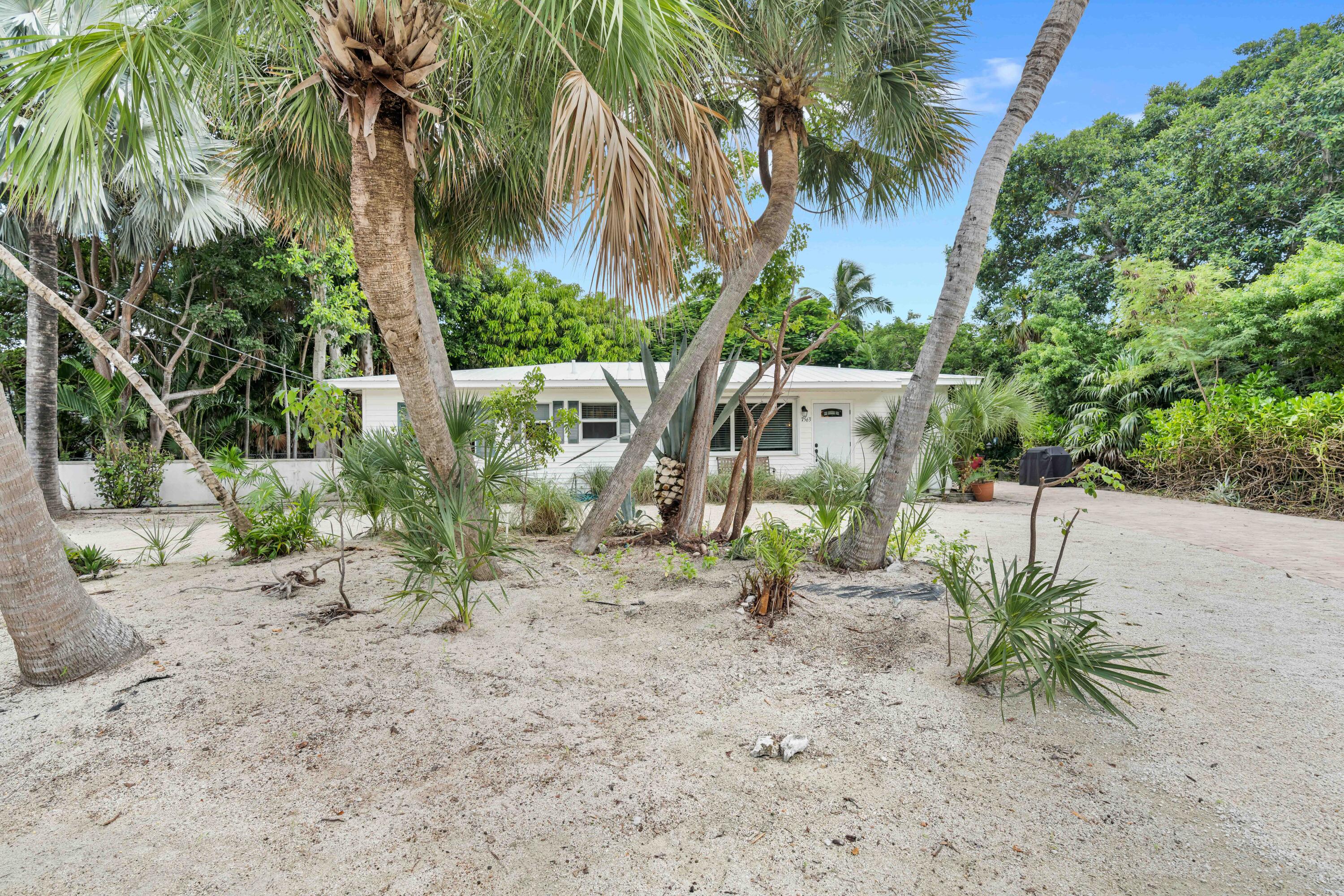 7563 Gulfstream Boulevard Property Photo 48