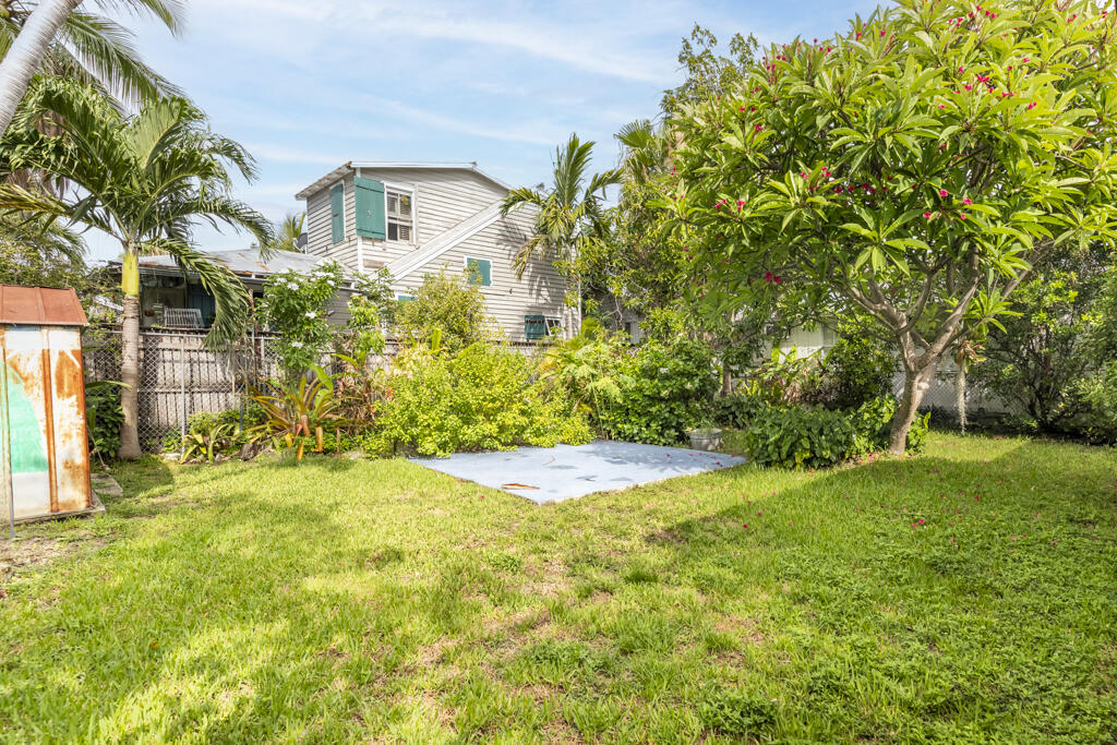 1118 Watson Street Property Photo 3
