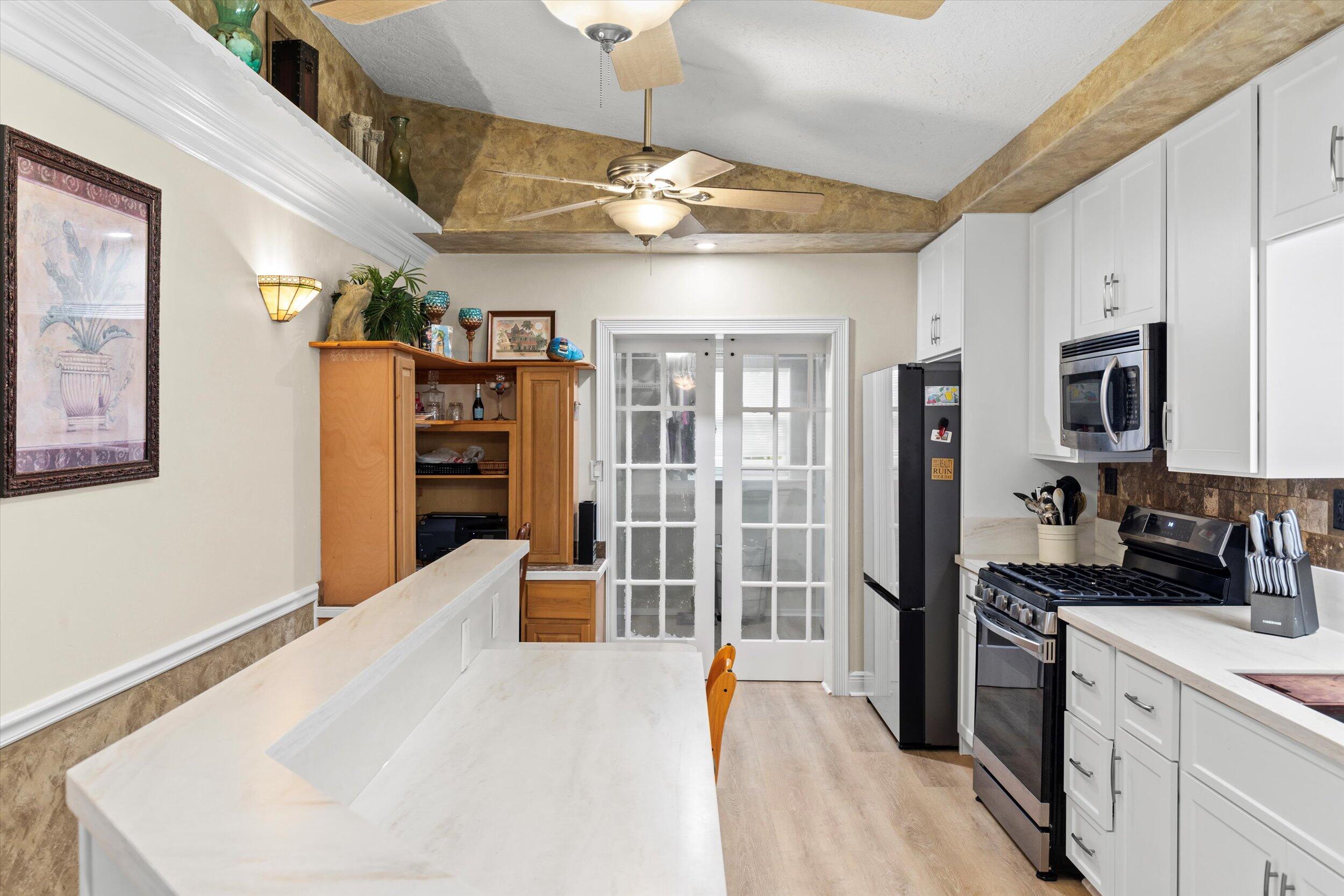 1320 6th Street Property Photo 13