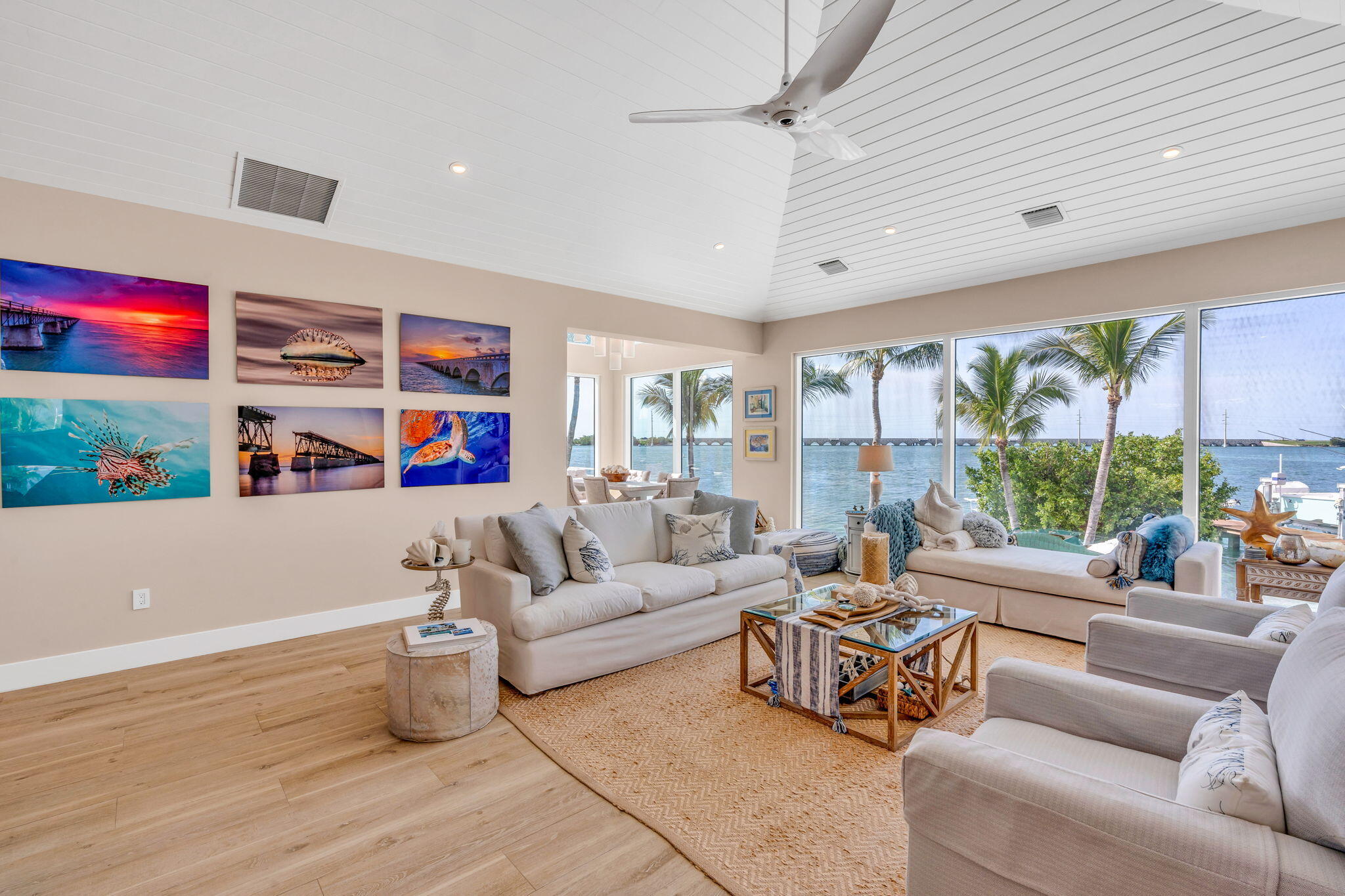 437 Harbour Drive Property Photo 11