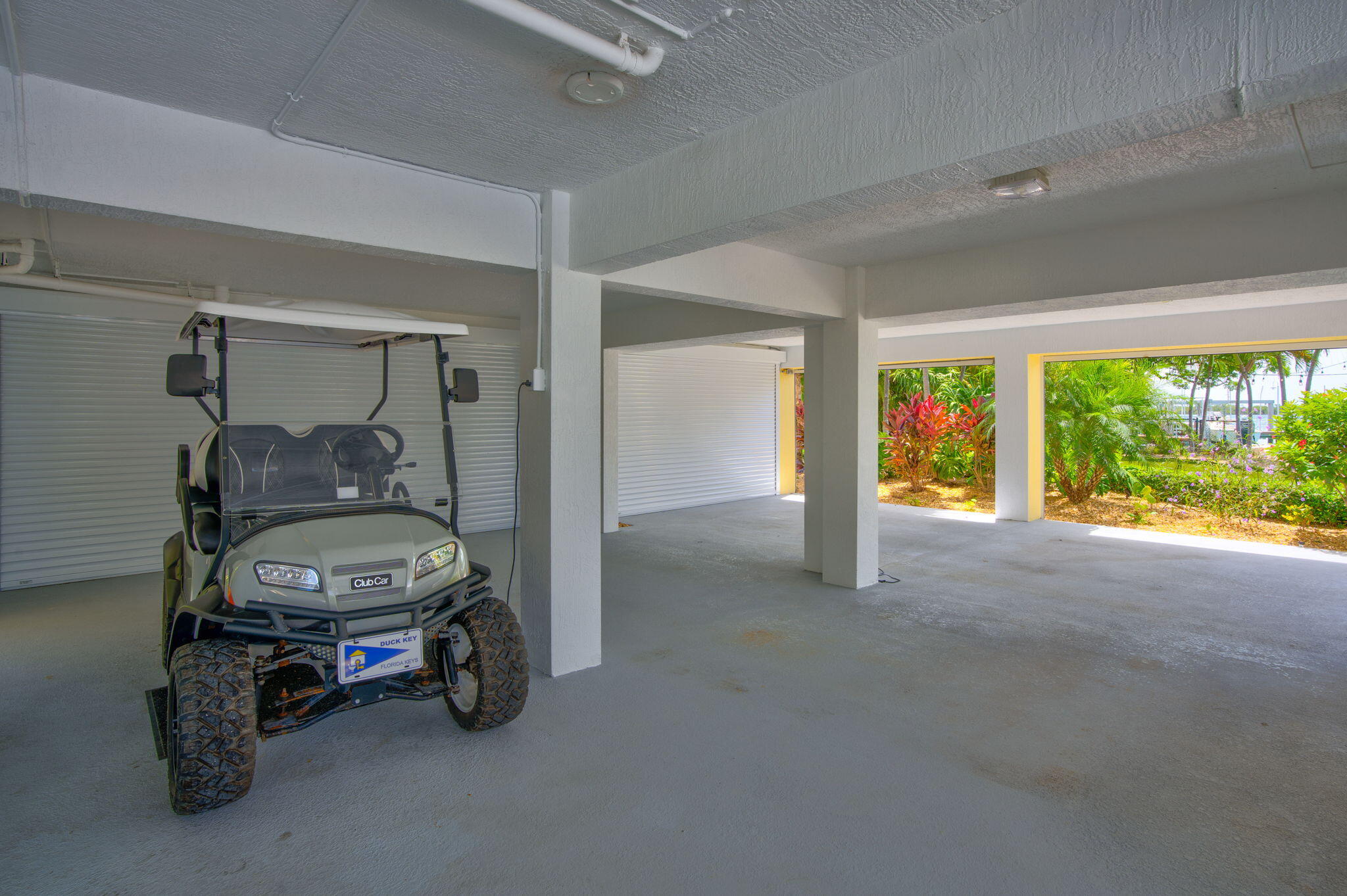 437 Harbour Drive Property Photo 61
