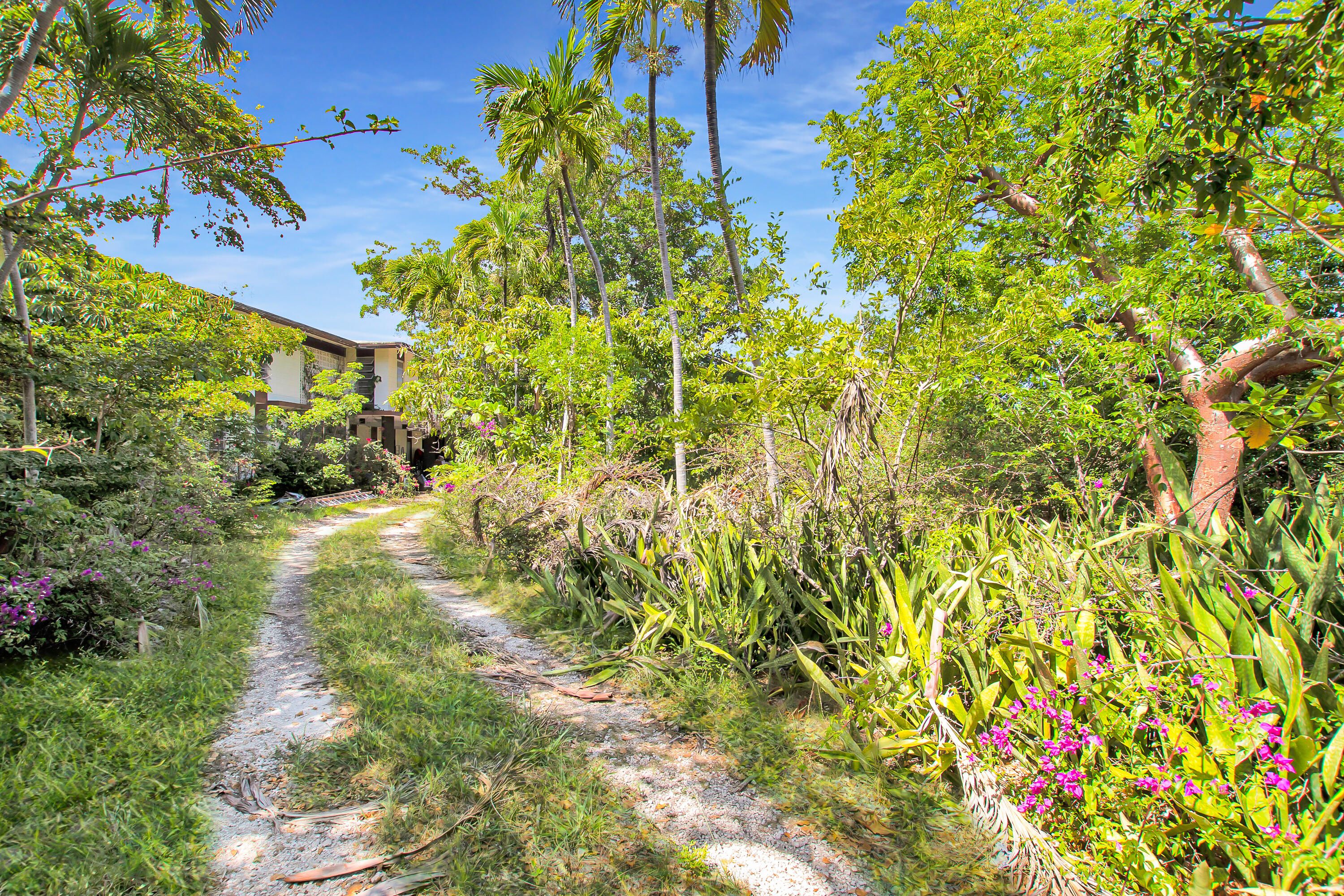 6500-6600 Overseas Highway Property Photo 6