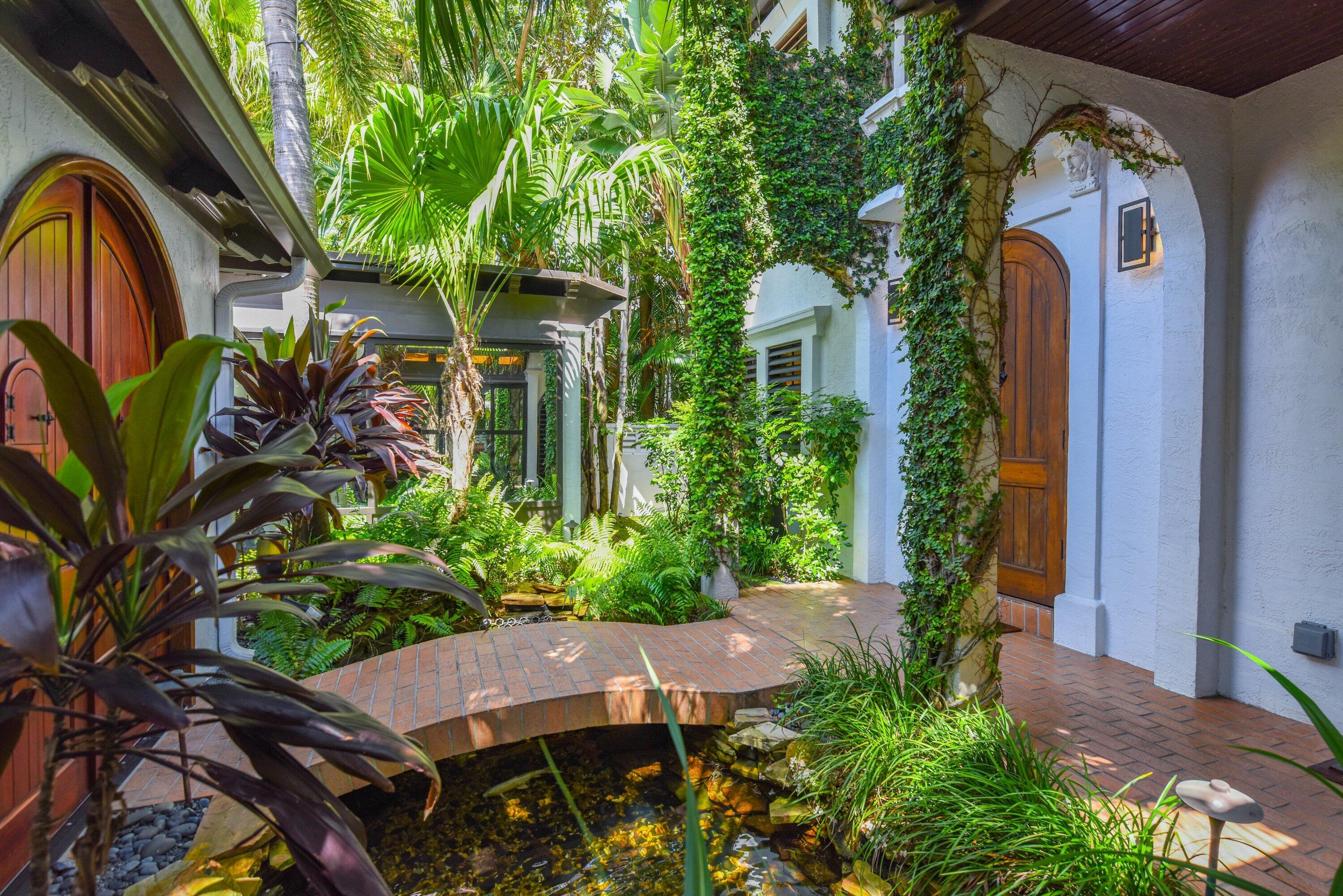 1503 Washington Street Property Photo 4
