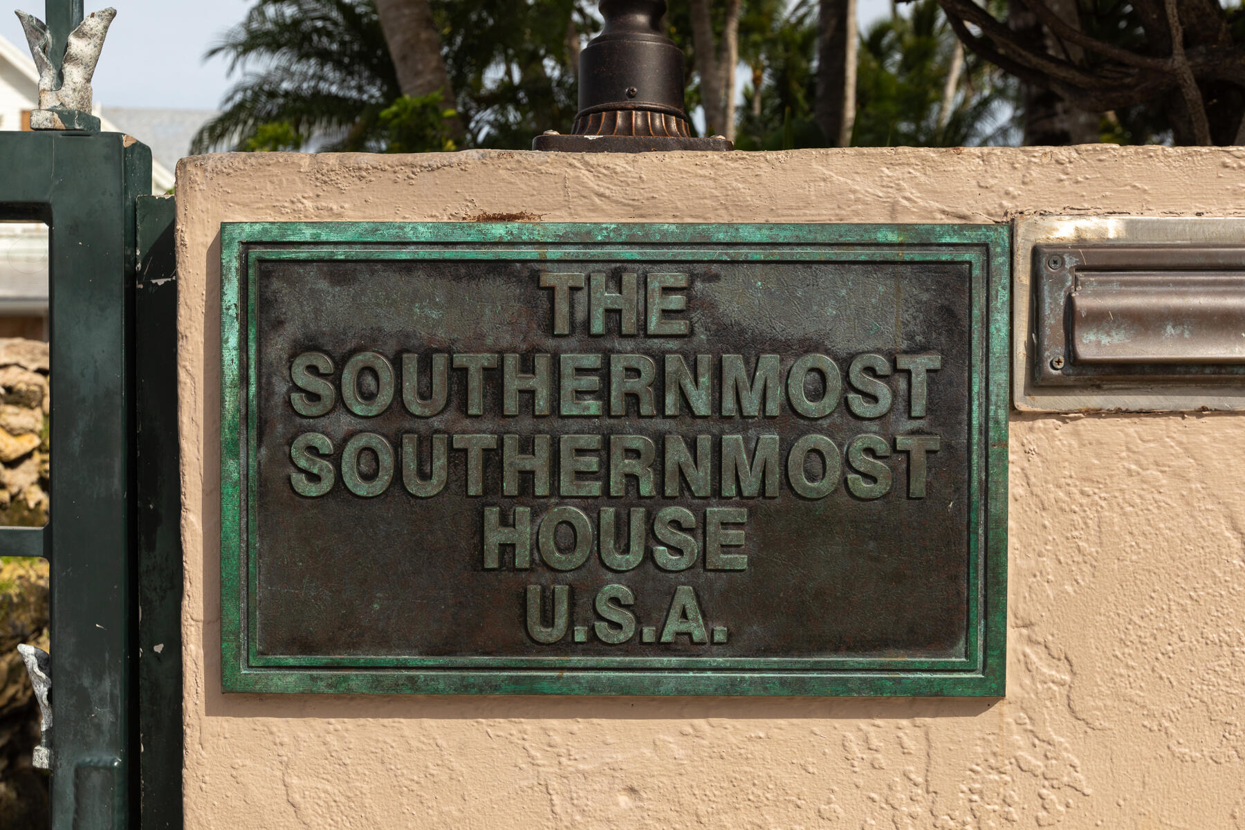 400 South Street Property Photo 15