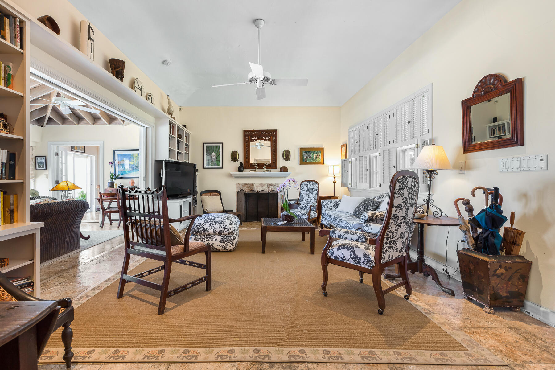 400 South Street Property Photo 20