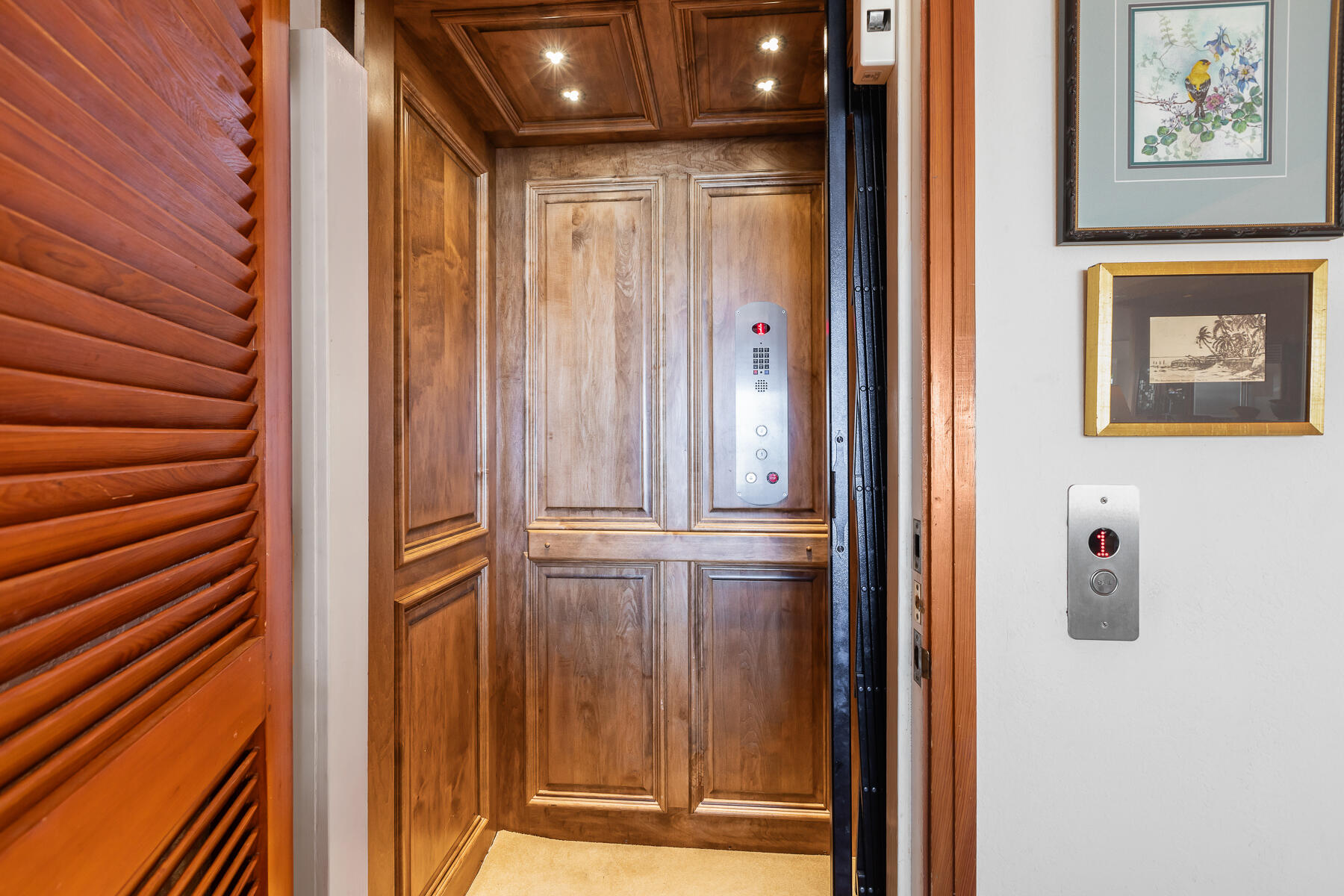 400 South Street Property Photo 45