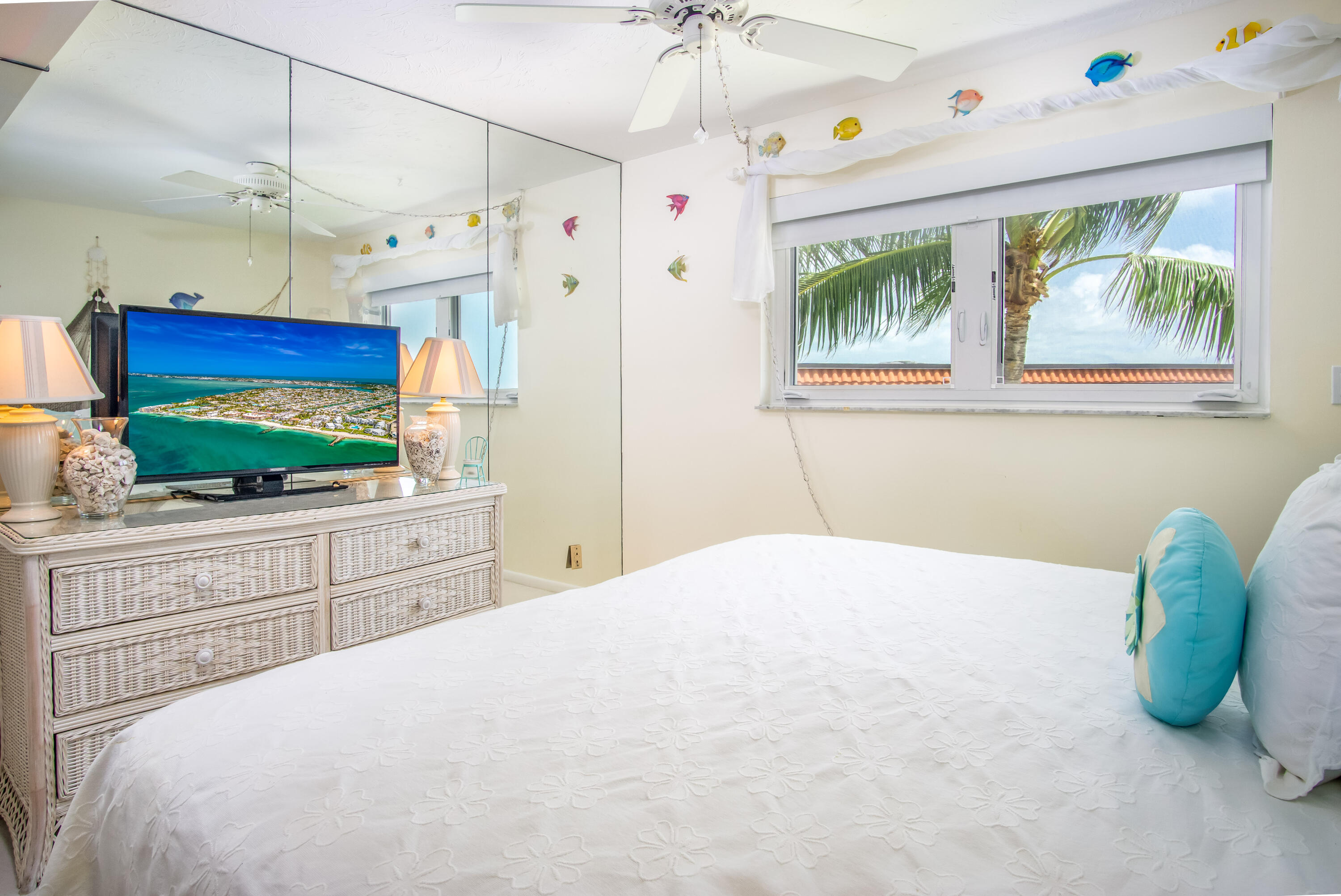 1025 W Ocean Drive, East Property Photo 18