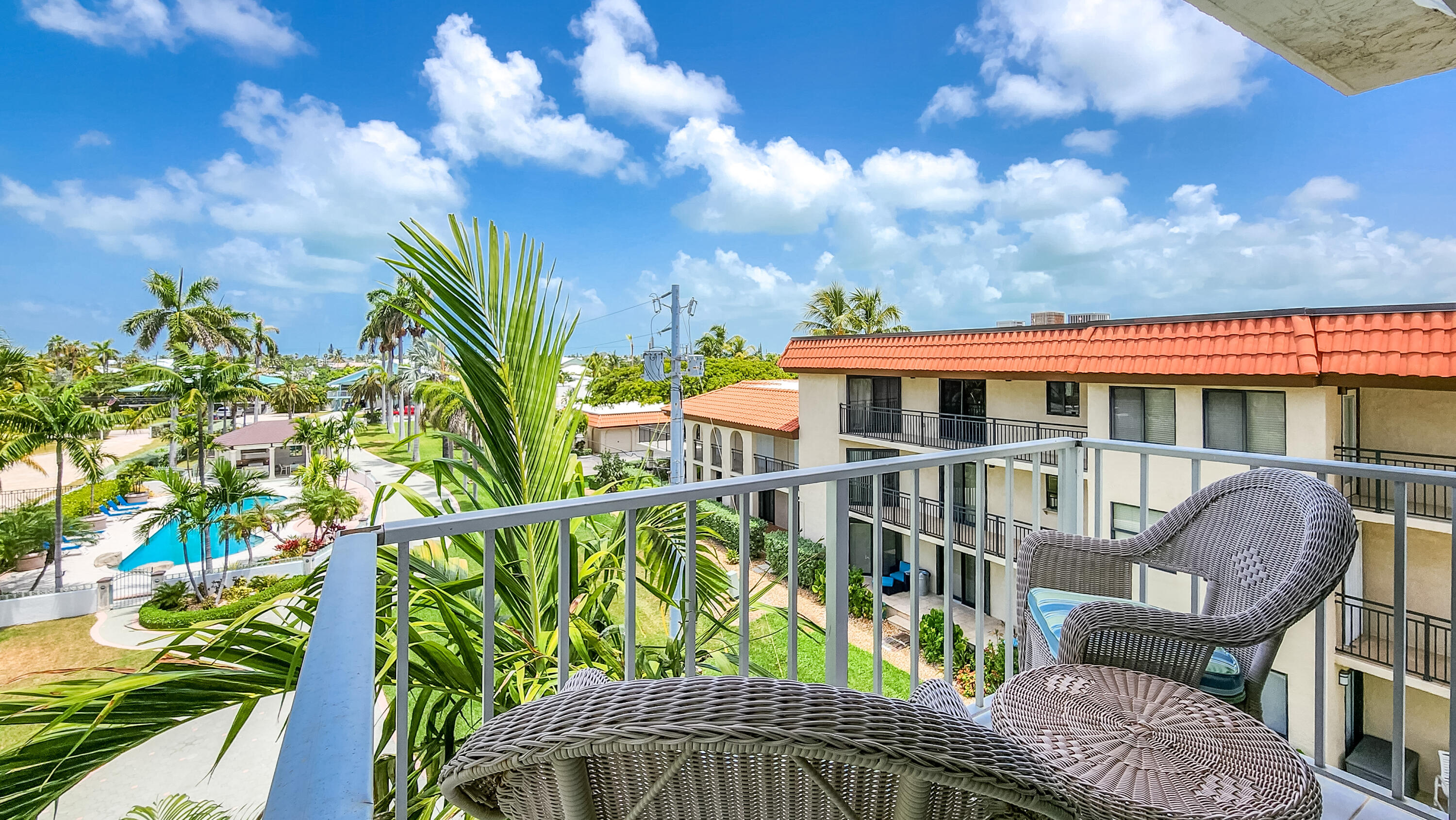1025 W Ocean Drive, East Property Photo 35