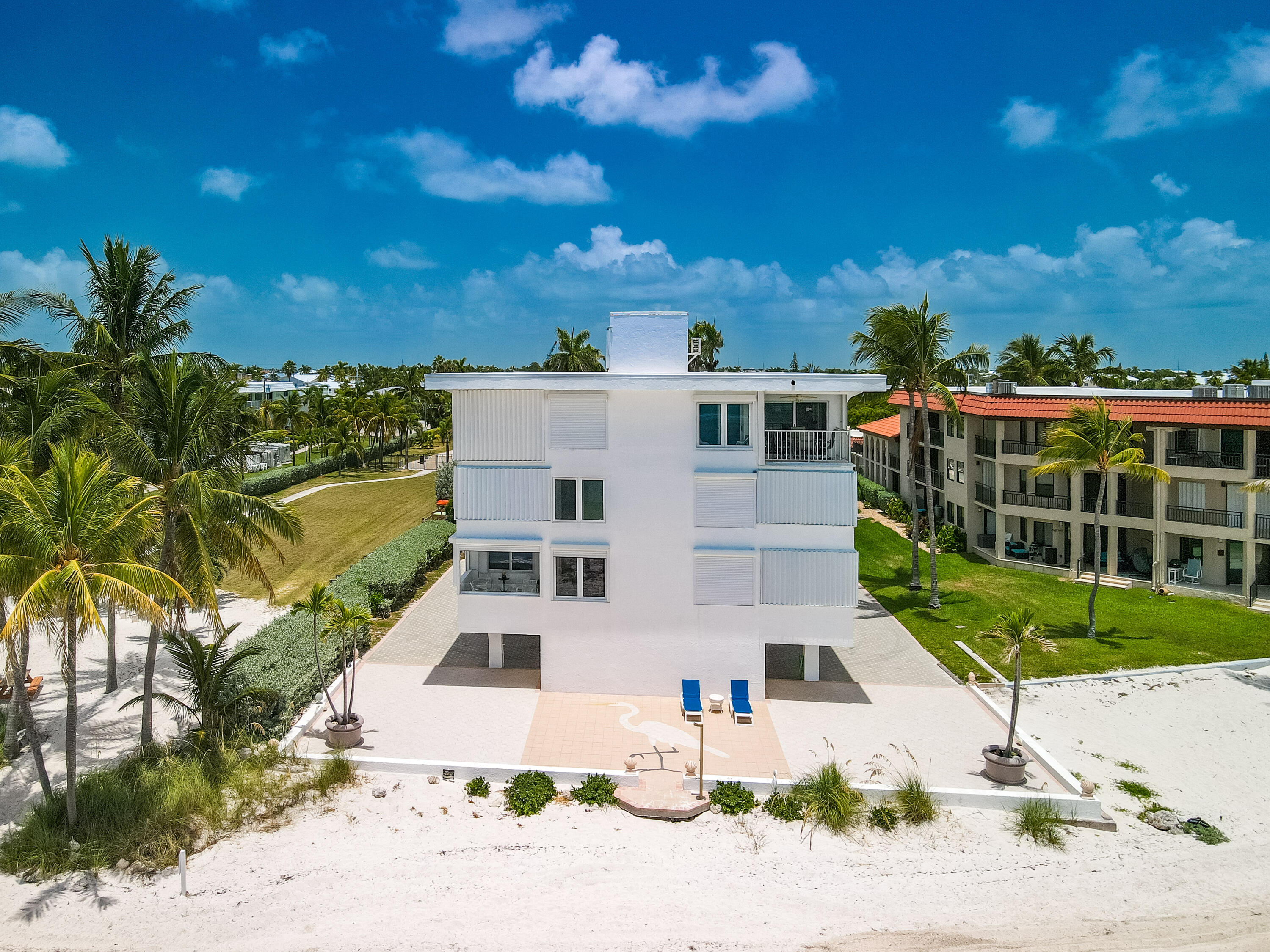 1025 W Ocean Drive, East Property Photo 36