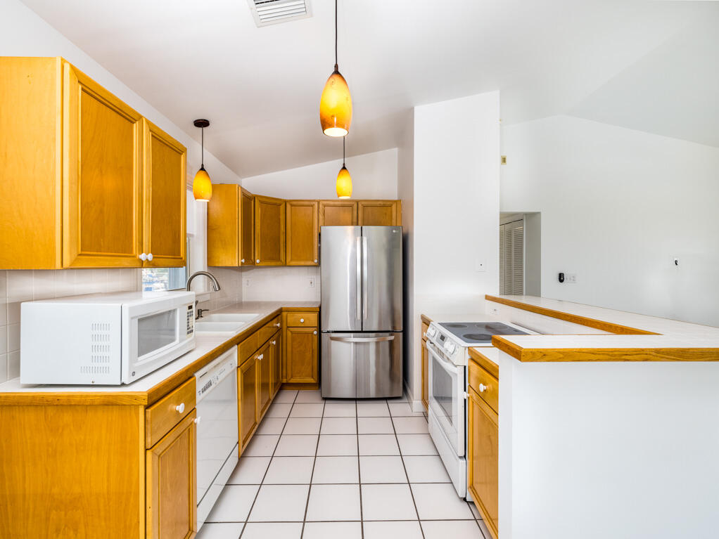22837 Calico Jack Circle Property Photo 18
